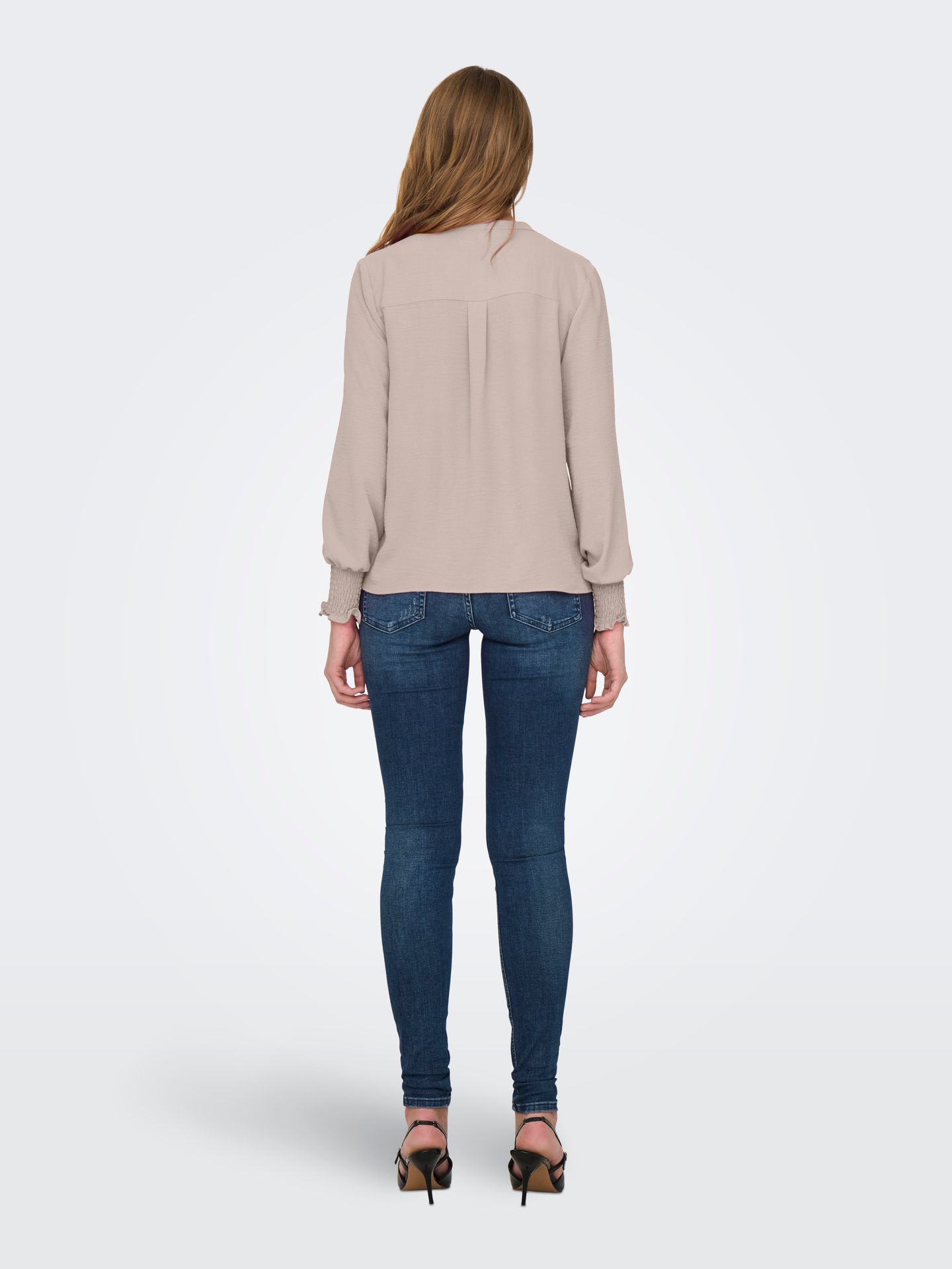 Only ONLMETTE V-NECK LS SMOCK TOP NOOS W Gray Morn 2900149834031