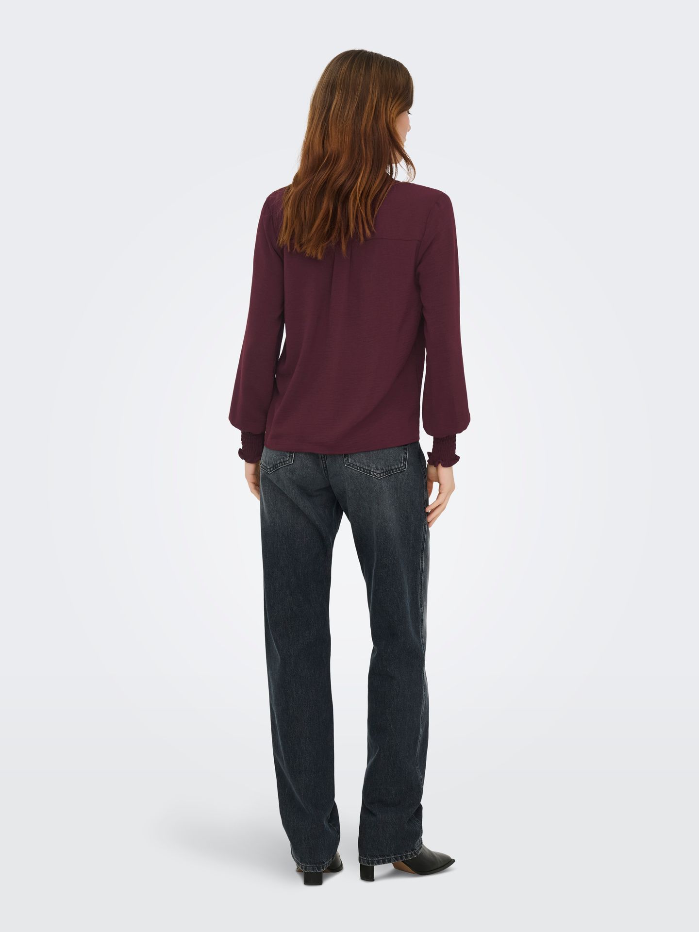 Only ONLMETTE V-NECK LS SMOCK TOP NOOS W Decadent Chocolate 2900168305017