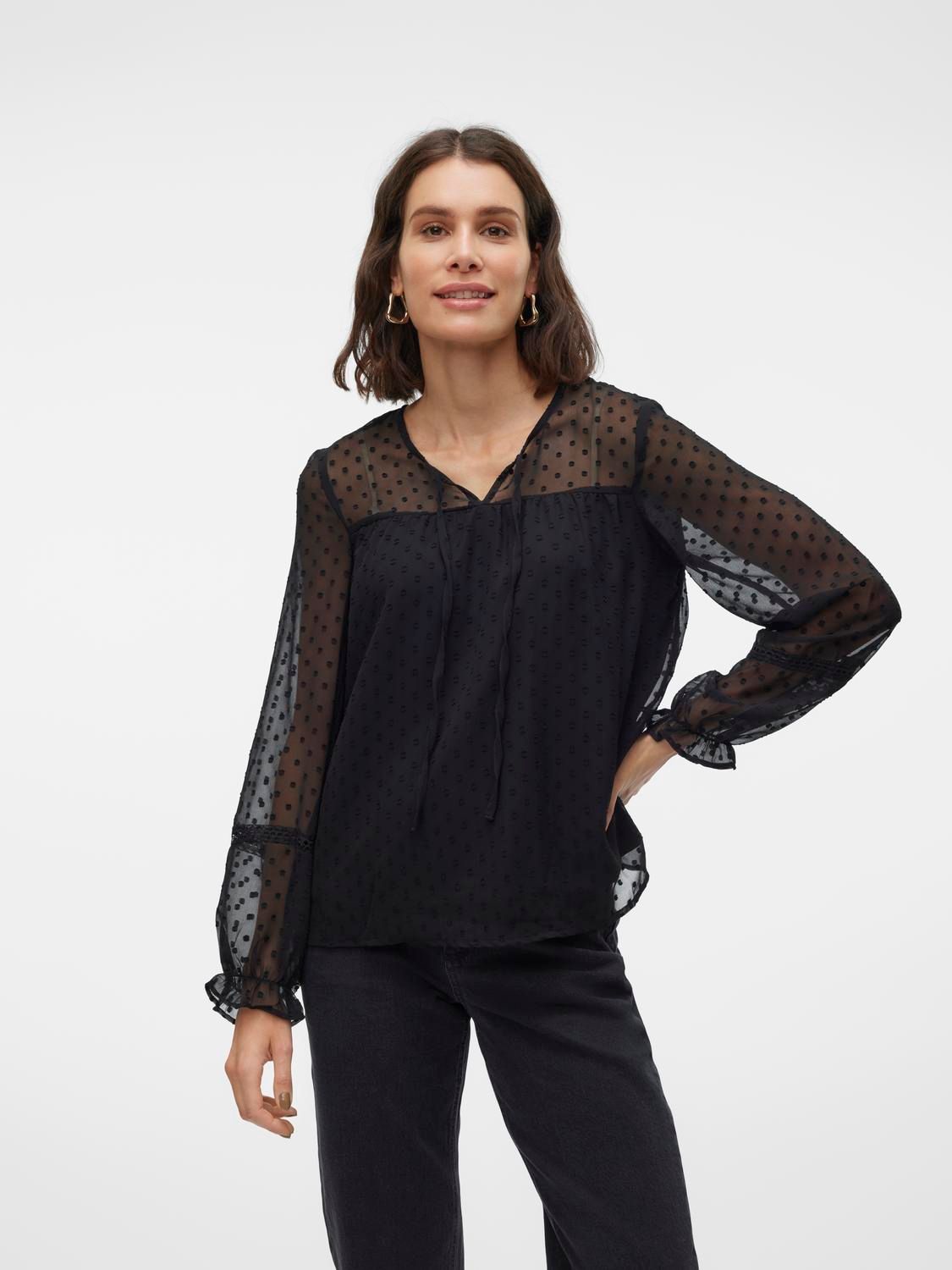 Vero Moda VMLEAH LS LACE TOP WVN GA NOOS Black 2900149938029 Vero Moda VMLEAH LS LACE TOP WVN GA NOOS Black 2900149938029