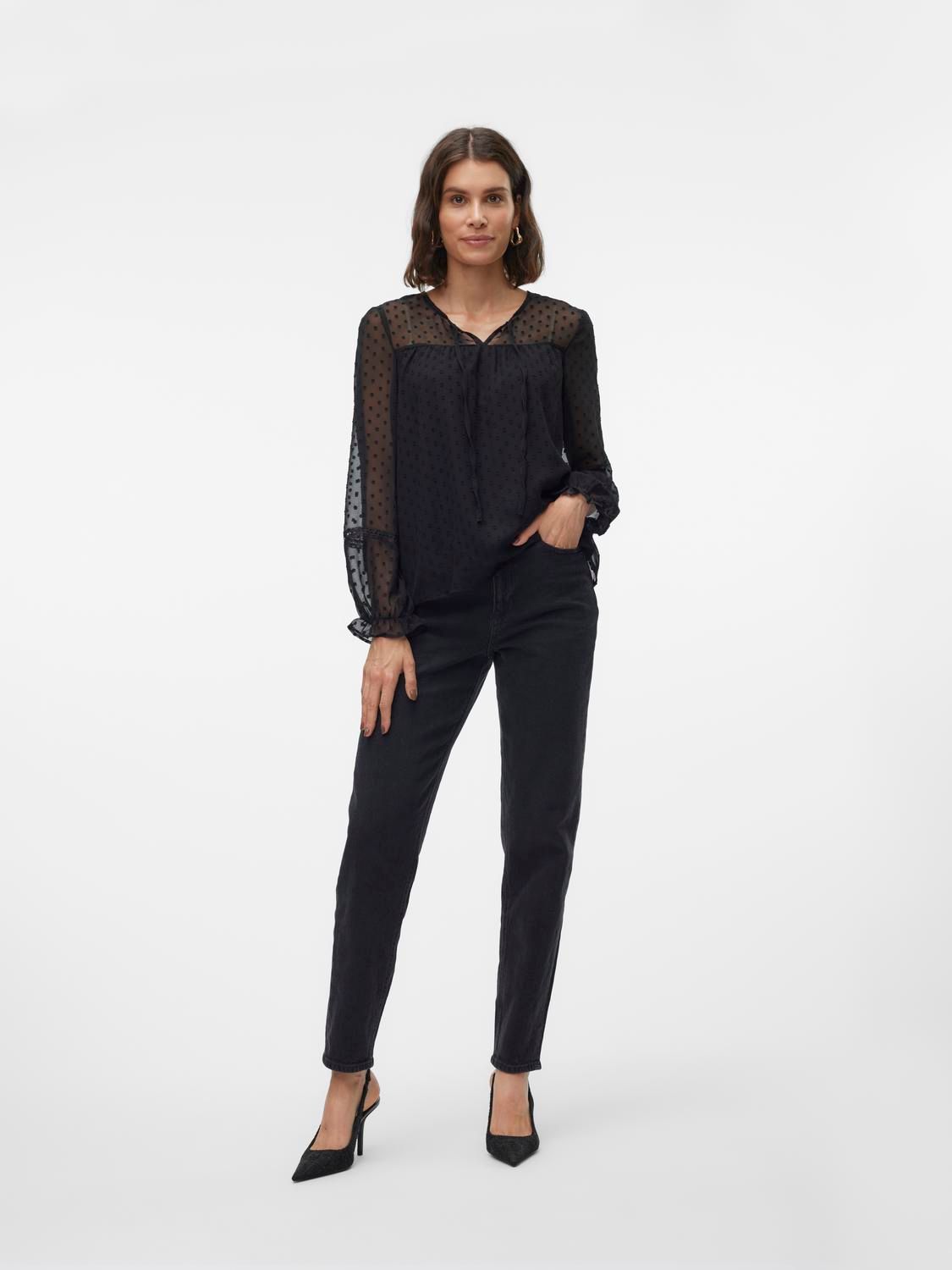 Vero Moda VMLEAH LS LACE TOP WVN GA NOOS Black 2900149938029 Vero Moda VMLEAH LS LACE TOP WVN GA NOOS Black 2900149938029