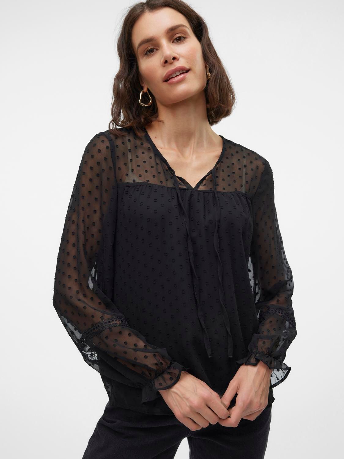 Vero Moda VMLEAH LS LACE TOP WVN GA NOOS Black 2900149938029 Vero Moda VMLEAH LS LACE TOP WVN GA NOOS Black 2900149938029