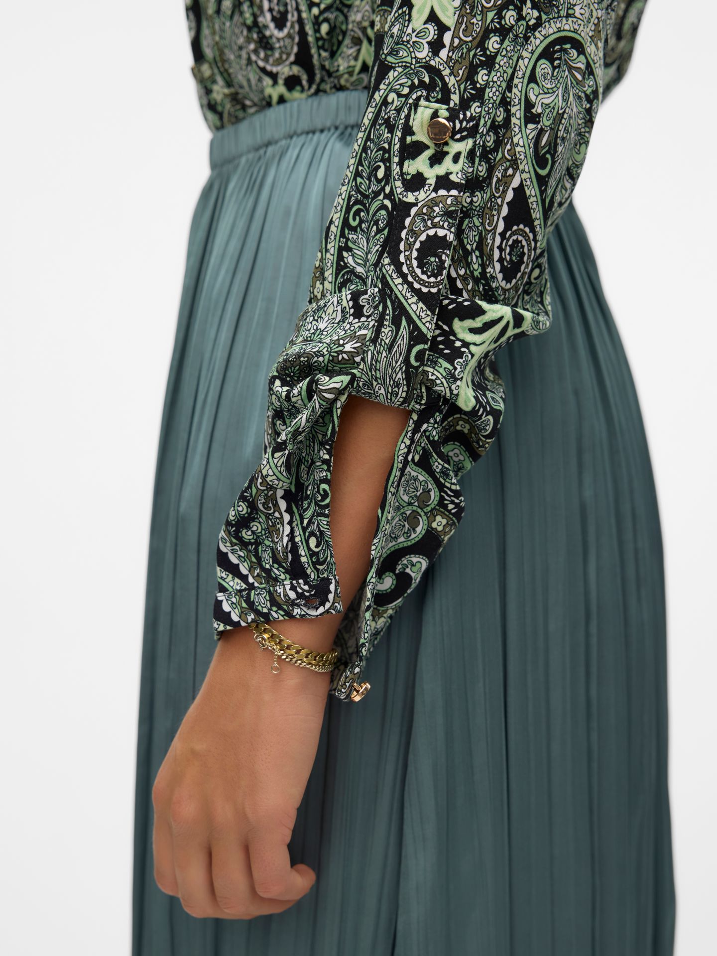 Vero Moda VMMABLE L/S SHIRT WVN BTQ Ivy Green/MINA 2900149995022