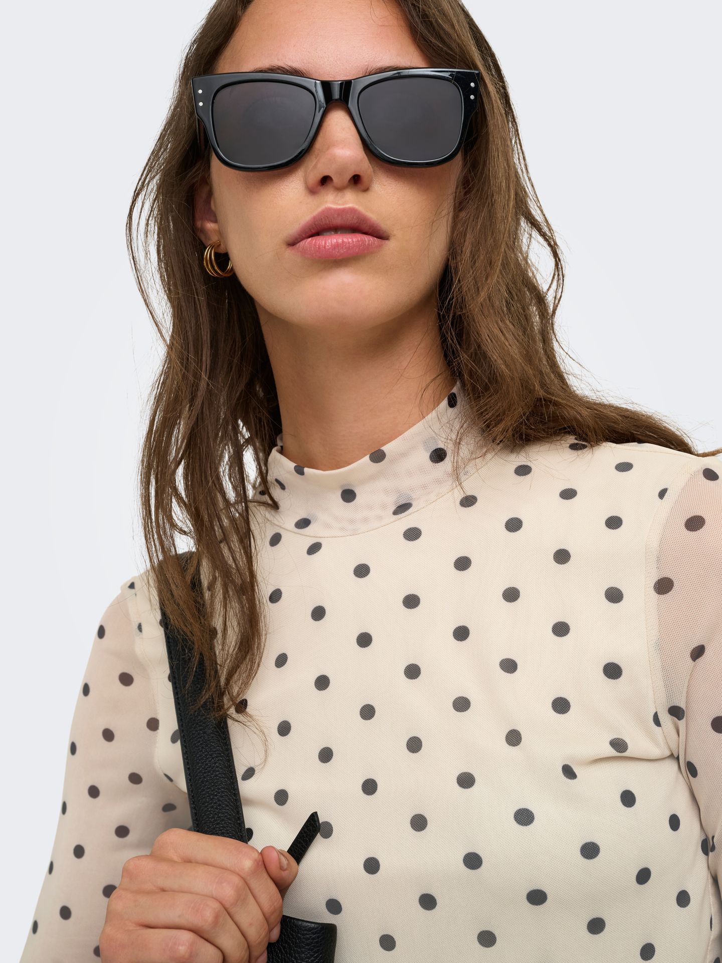 Only ONLERICA LIFE MESH L/S TOP JRS NOOS Seedpearl/Black dot 2900168595036