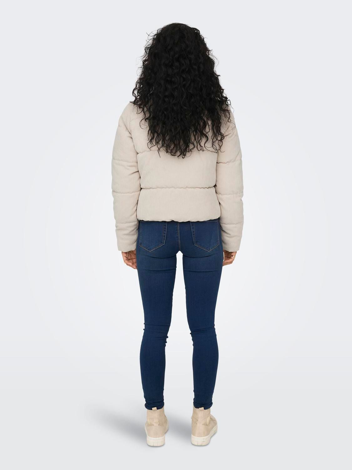 Only ONLNEWDOLLY CORDUROY PUFFER OTW NOO Moonstruck/BIG CORDUROY PATTERN 2900150620012