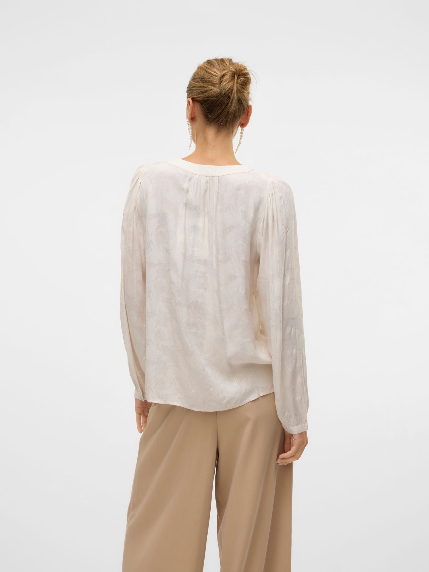 Vero Moda VMMOLA L/S SHIRT WVN BTQ Birch 2900150647026