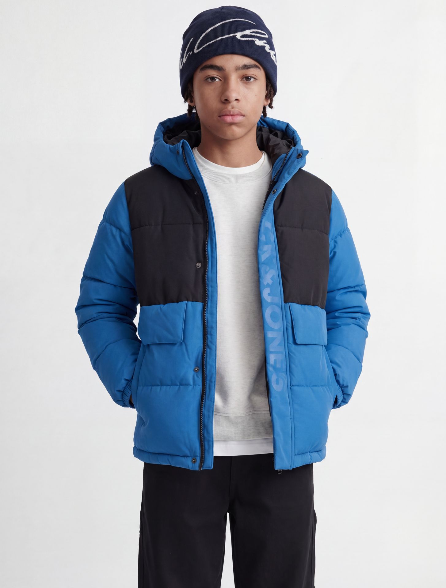 Jack & Jones JCOSPEED PUFFER SN JNR Imperial Blue/BLACK BLOCKING / TONE 00110286-EKA26011400003663