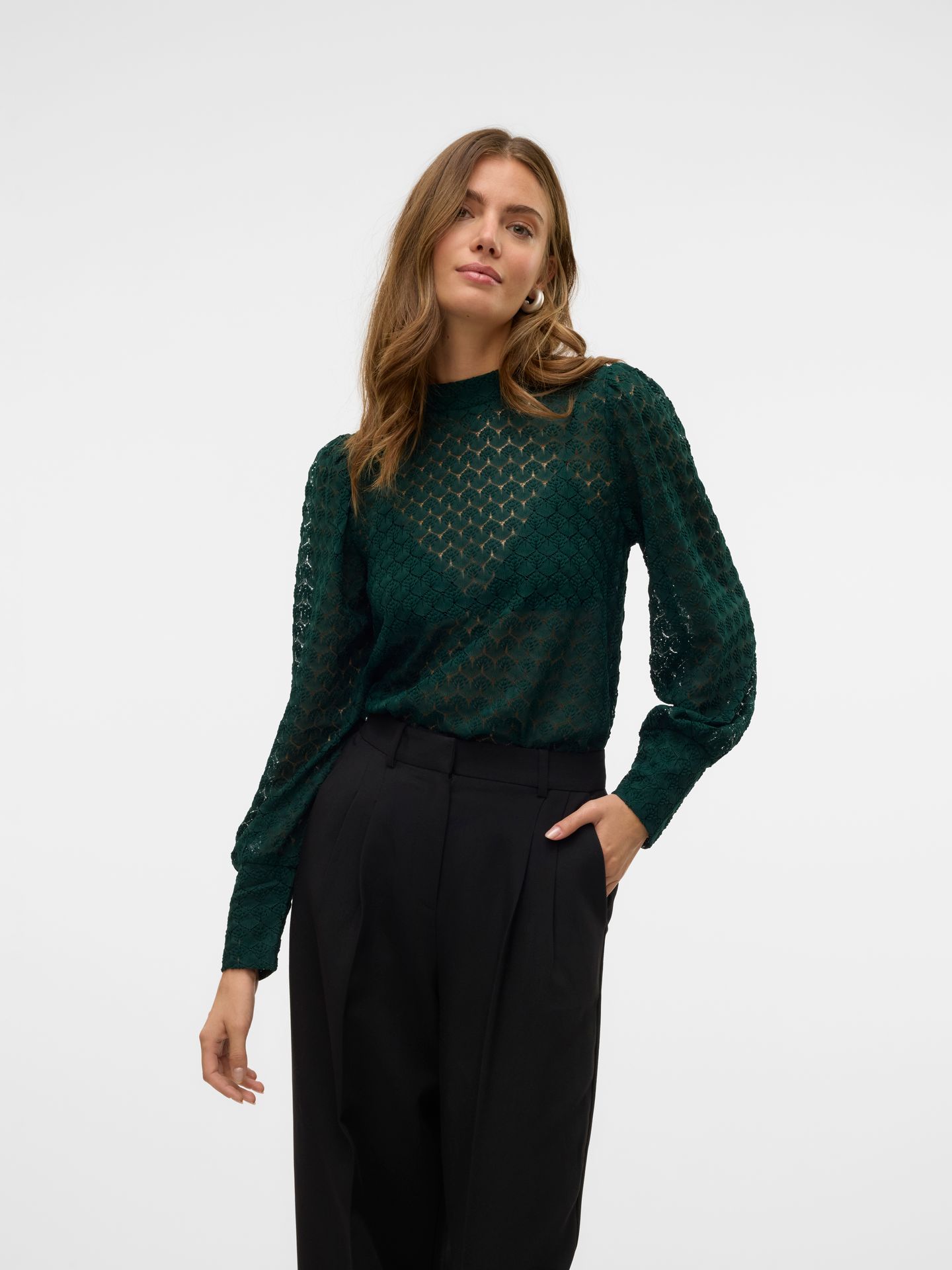 Vero Moda VMBECCA LS HIGH NECK LACE TOP JRS N Pine Grove 00110306-EKA26011400000959