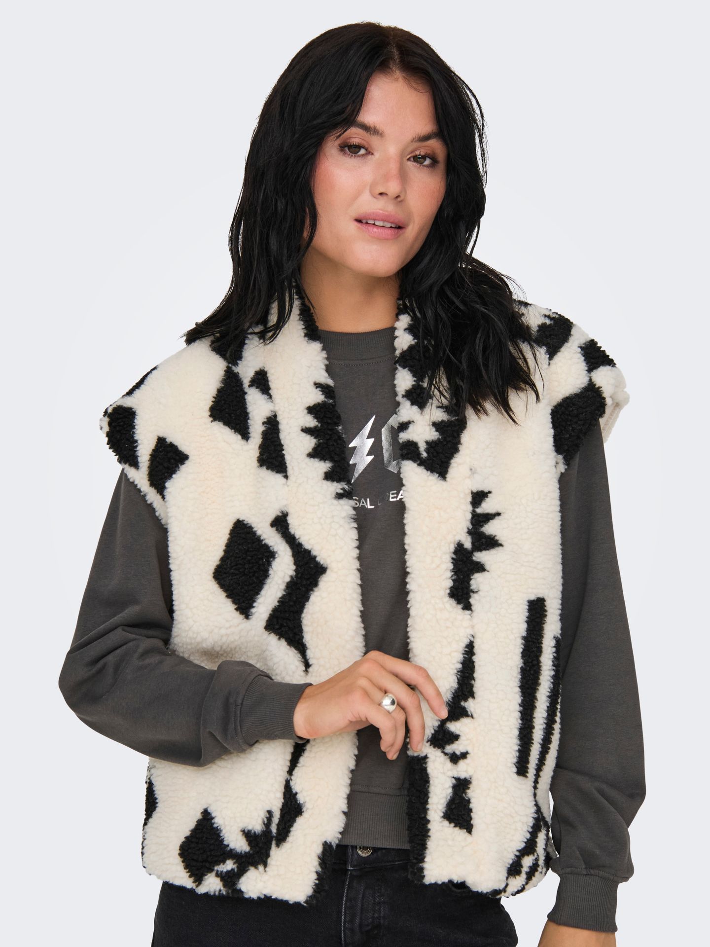 Only ONLPOP TEDDY WAISTCOAT OTW Cloud Dancer/2024 BRODERIE ANGLAISE 2900150979059