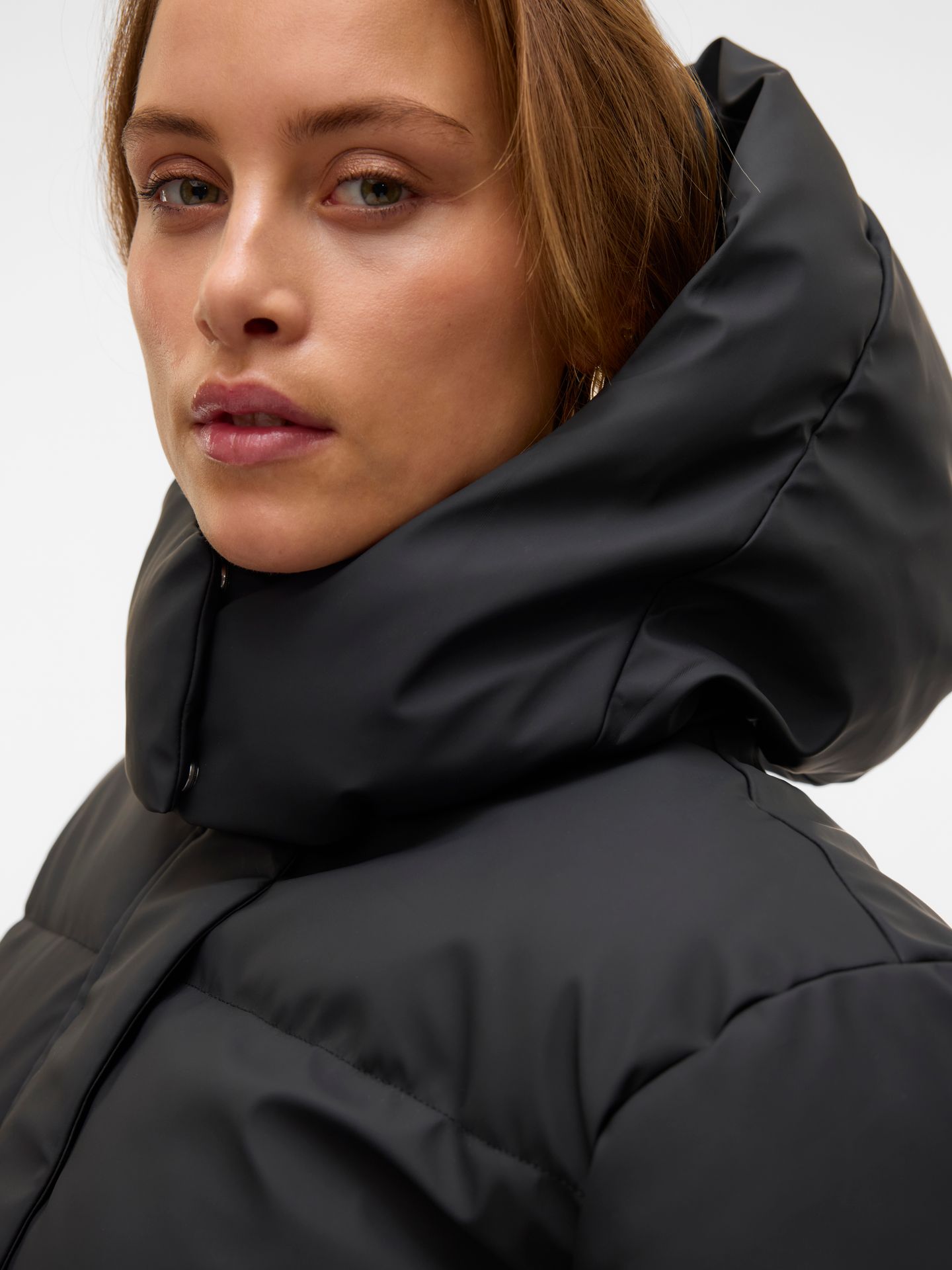 Vero Moda VMGRETAKYLIE SHORT COATED JACKET NO Black 2900160795045