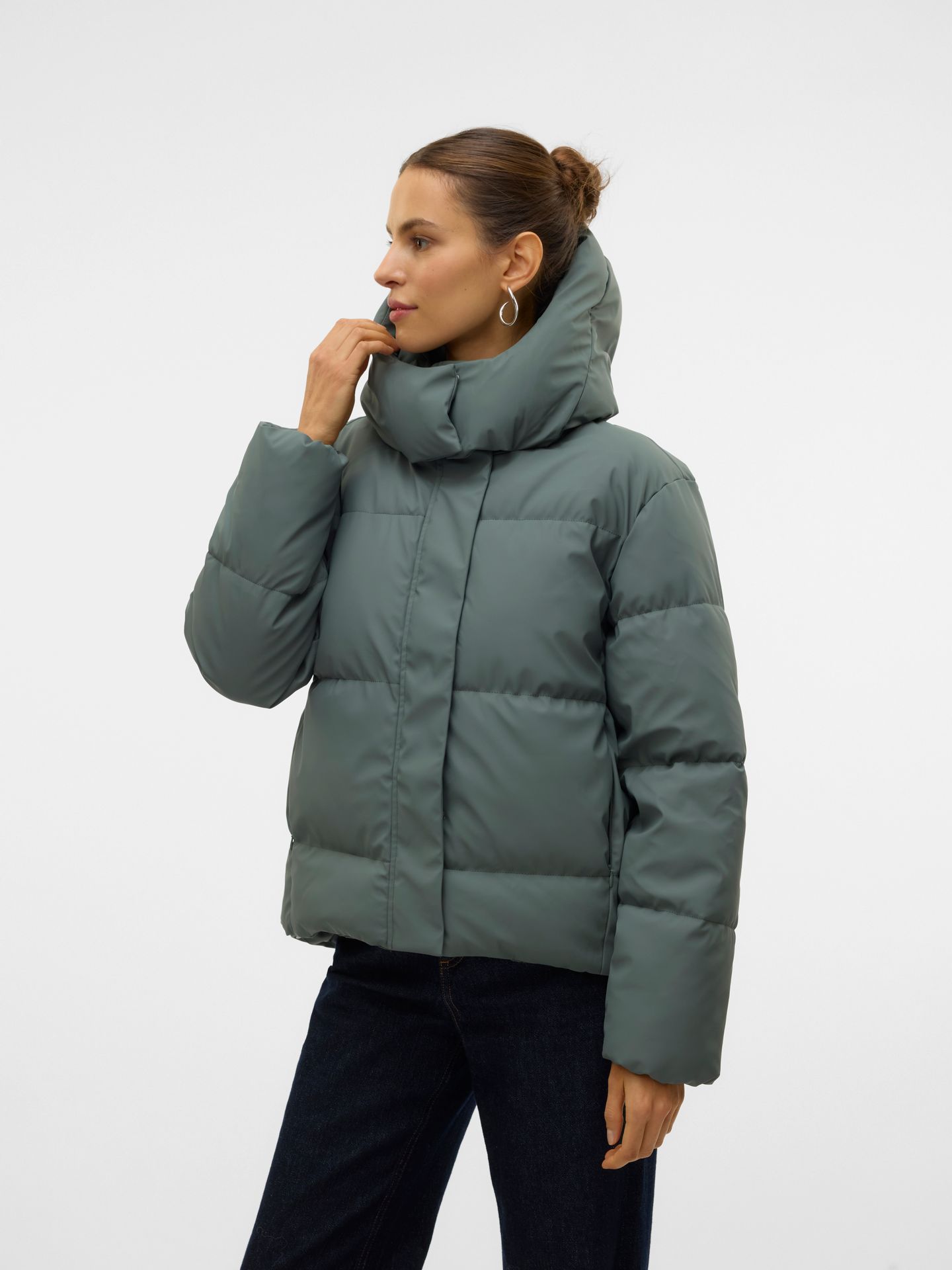 Vero Moda VMGRETAKYLIE SHORT COATED JACKET NO Balsam Green 00110539-EKA26011400000251