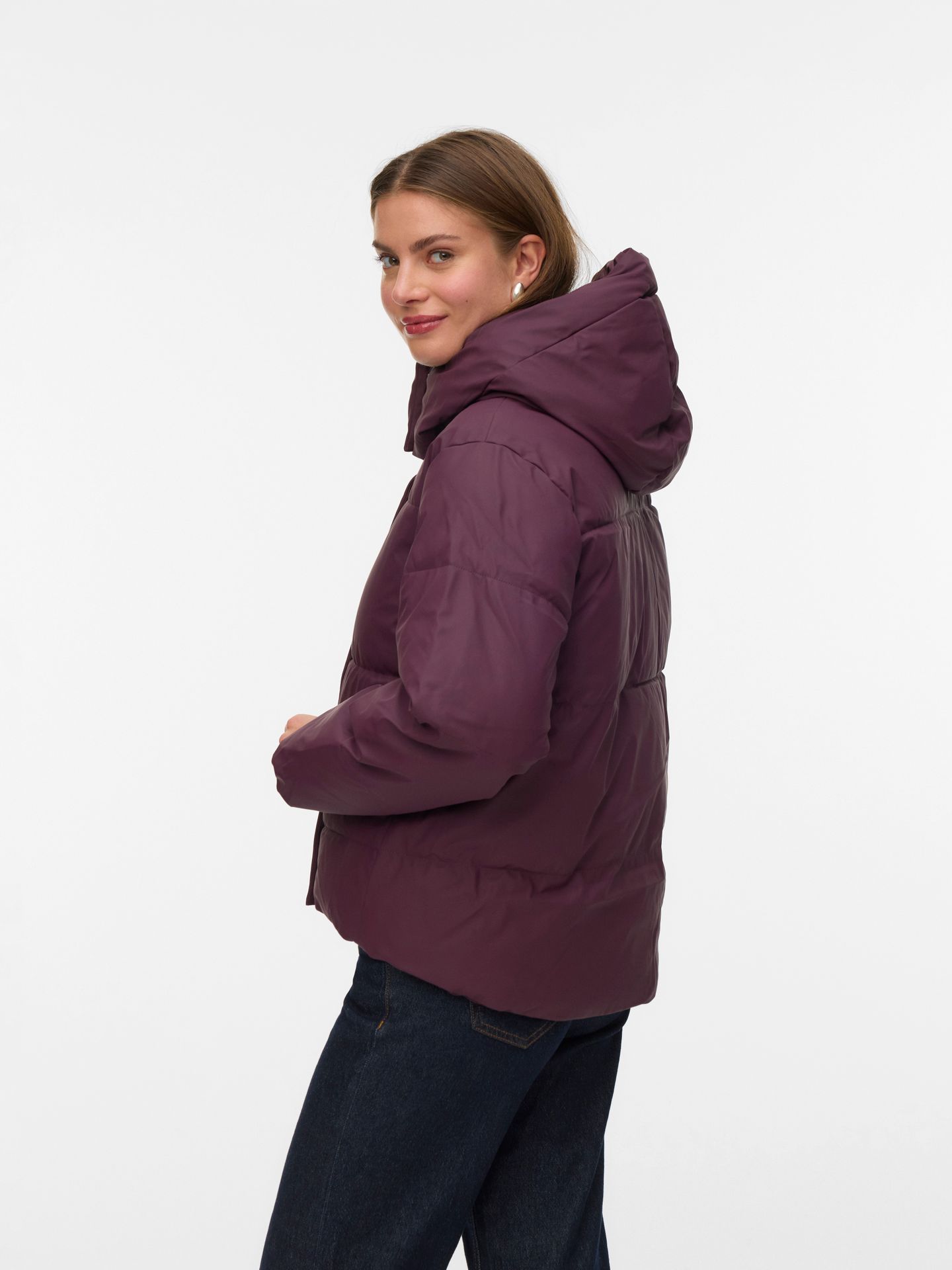 Vero Moda VMGRETAKYLIE SHORT COATED JACKET NO Winetasting 2900161347045 Vero Moda VMGRETAKYLIE SHORT COATED JACKET NO Winetasting 2900161347045