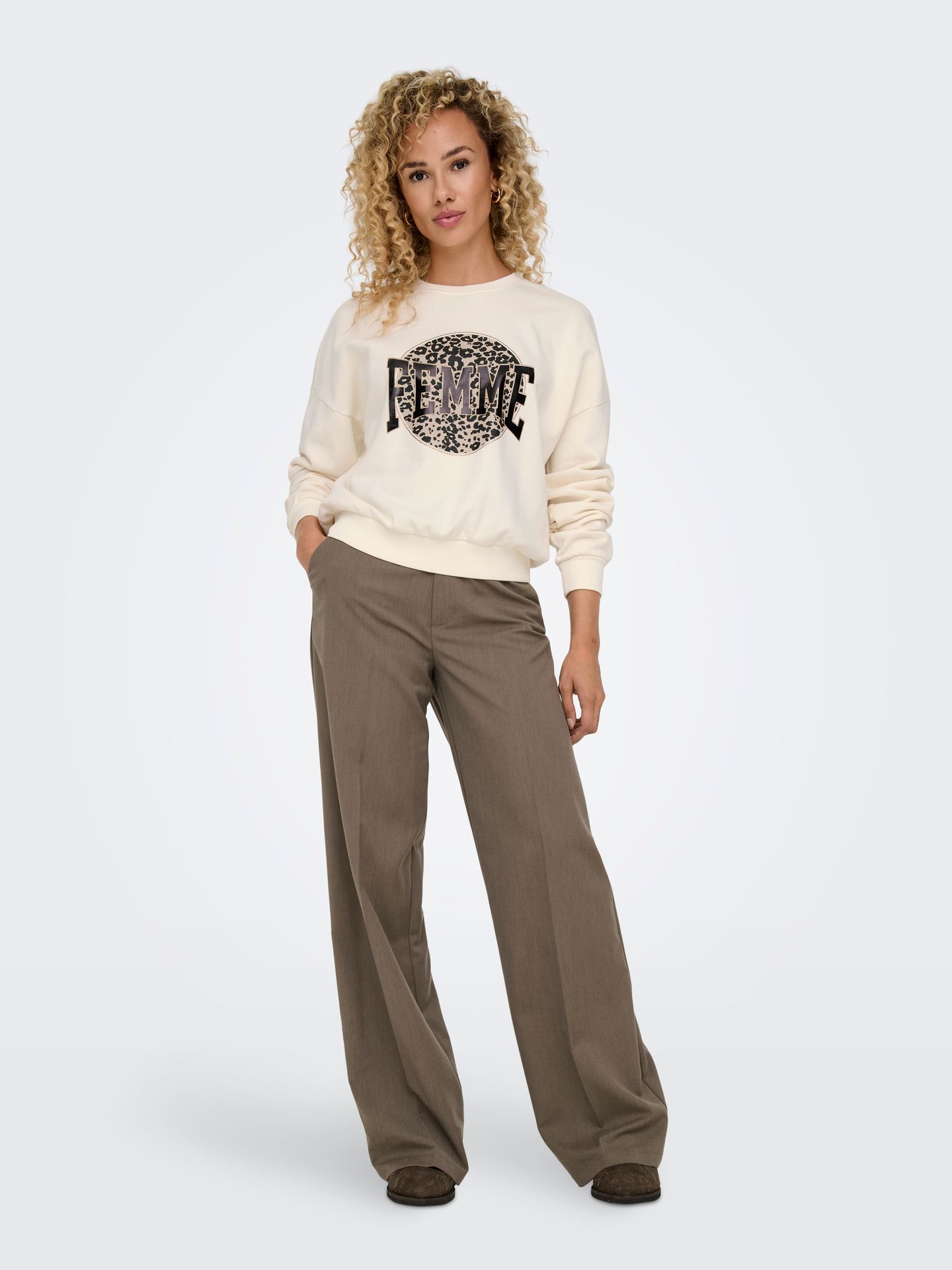 Only ONLLAUREN L/S LEO O-NECK CC SWT Birch/BLACK GRAPHIC 2900153248022