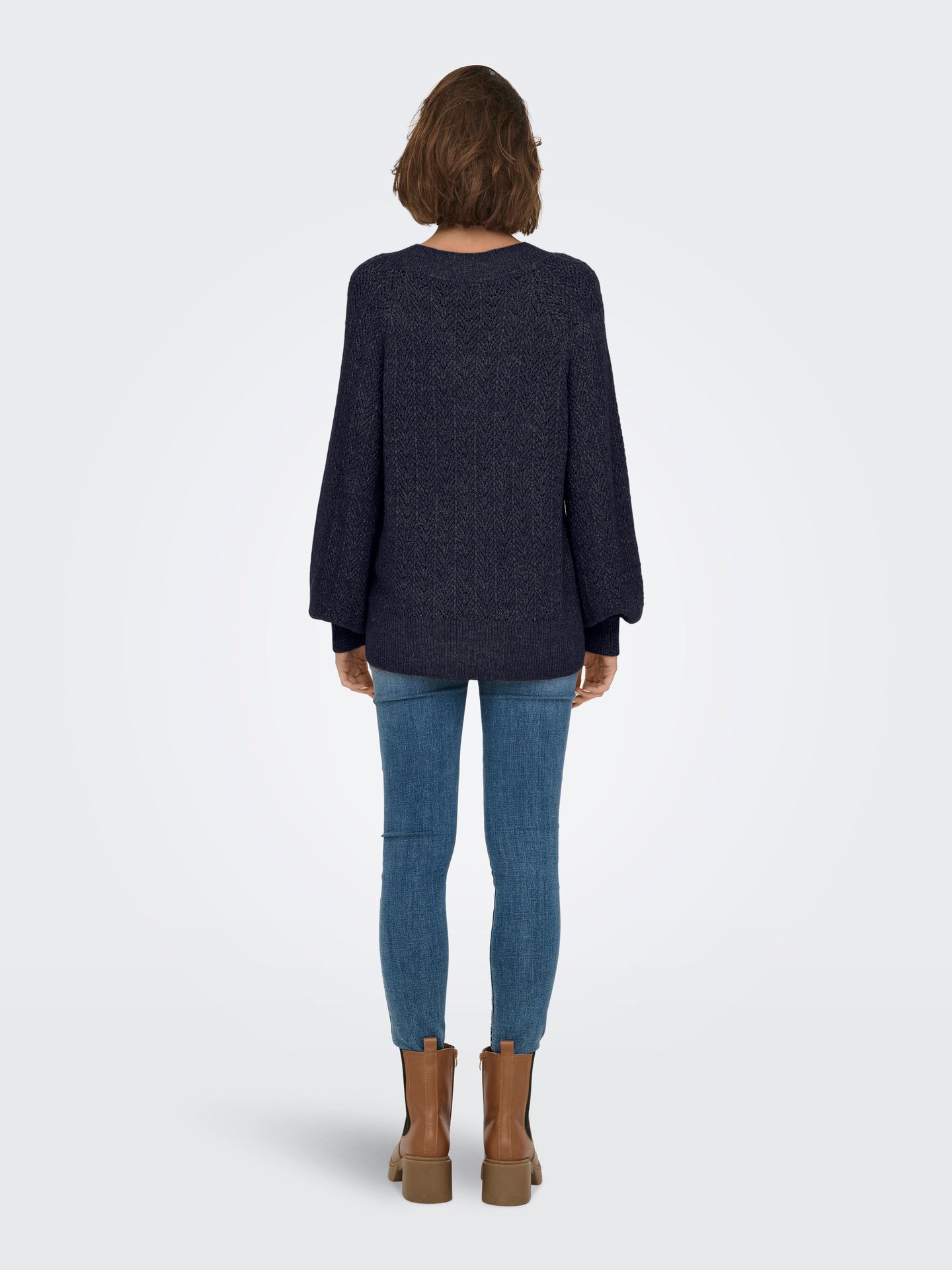 Only ONLLUCILLA LS GLITTER V-NECK KNT Night Sky/Eternal 2900160801043