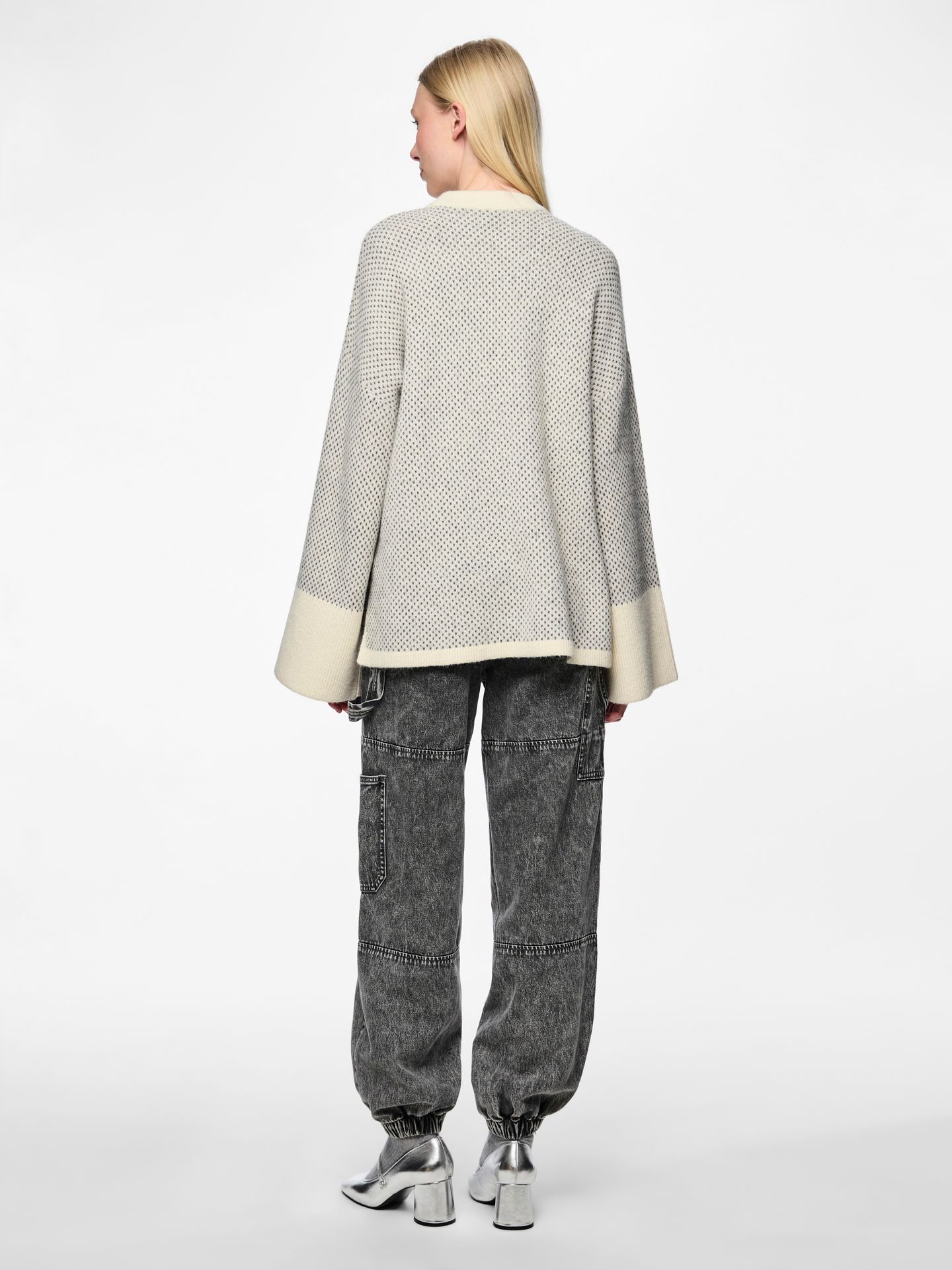 Pieces PCNORDIC LS LOOSE O-NECK KNIT Birch/Magnet 2900151603045 Pieces PCNORDIC LS LOOSE O-NECK KNIT Birch/Magnet 2900151603045