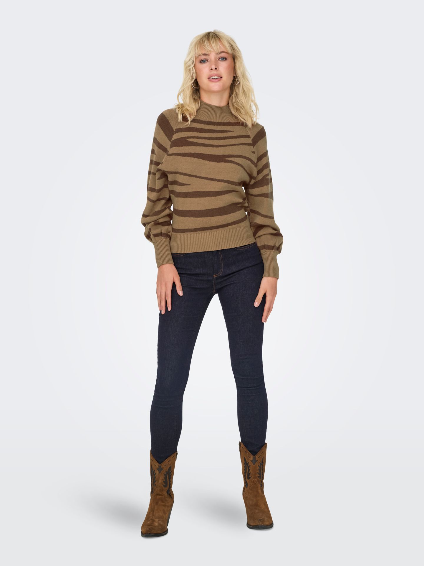 Only ONLFRIDA LIFE LS HIGHNECK CC KNT Toasted Coconut/Leo Washed 2900151741013