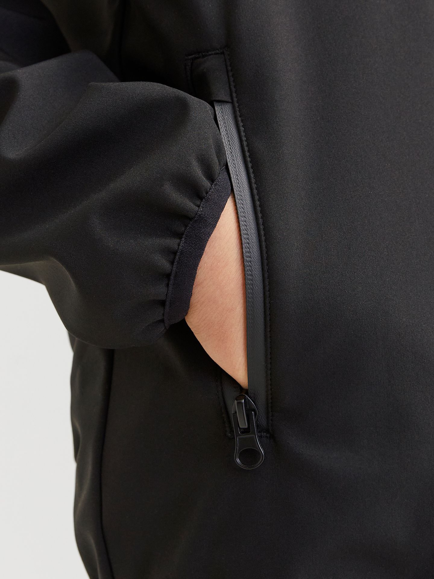 Jack & Jones JJTHEO SOFTSHELL JACKET NOOS JNR Black 2900152435034