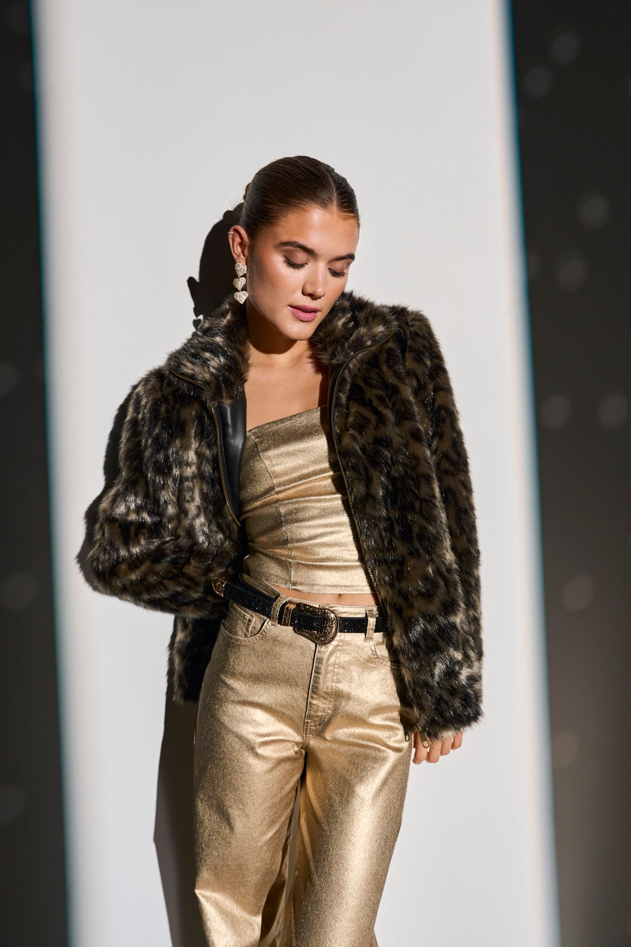 Only ONLJUICY-VIV HW W METAL COATED PANT Gold Colour 2900152438028