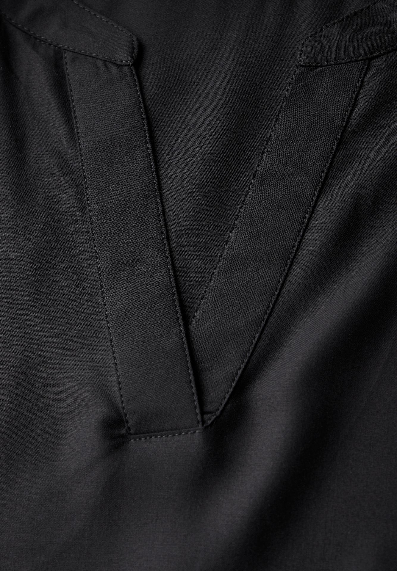 Street-One A345525 QR Splitneck blouse w turn- black 2900152604027