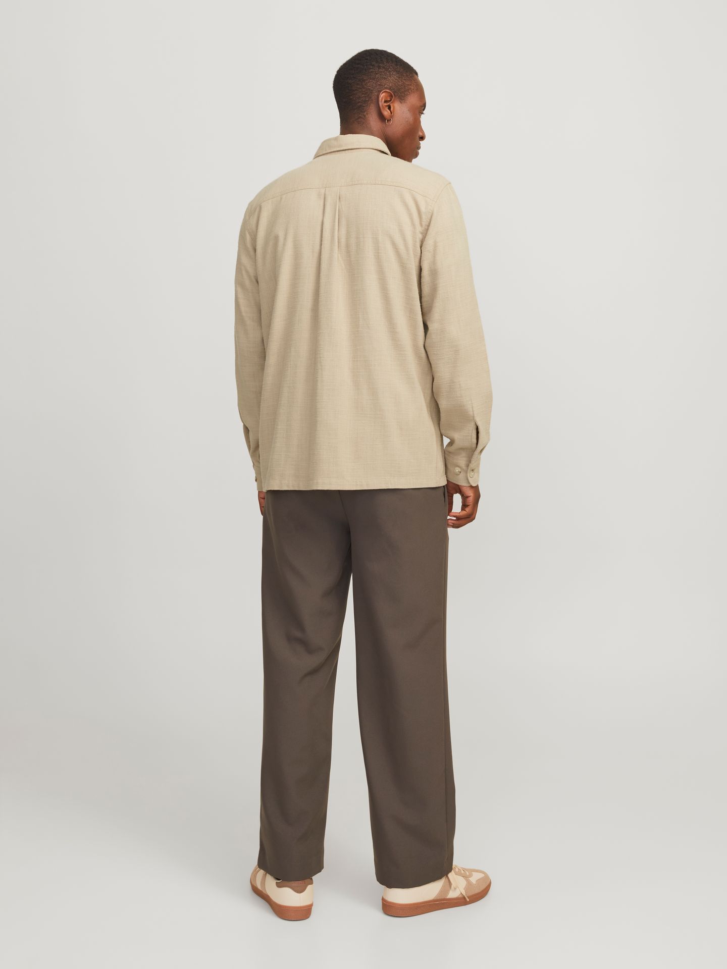 Jack & Jones JPRCCRAYMOND SPRING SOLID OVERSHIRT White Pepper/COMFORT FIT 2900152985010 Jack & Jones JPRCCRAYMOND SPRING SOLID OVERSHIRT White Pepper/COMFORT FIT 2900152985010
