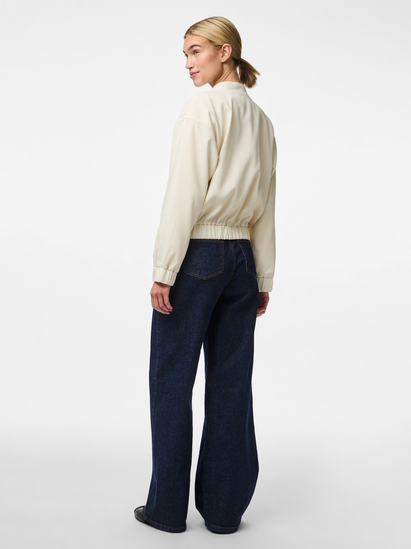 Pieces PCANNIE BOMBER NOOS BC Whisper White 2900152987014 Pieces PCANNIE BOMBER NOOS BC Whisper White 2900152987014