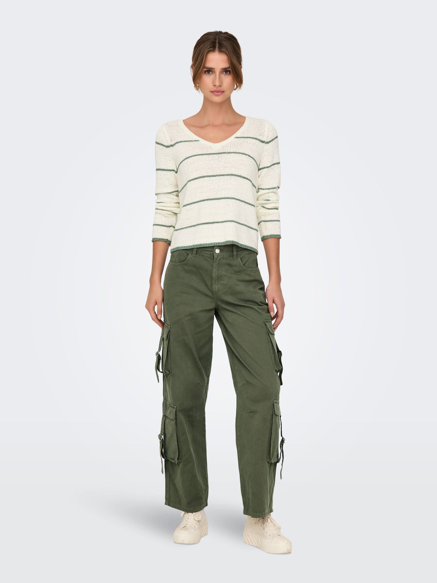 Only ONLGEENA L/S V-NECK KNT NOOS Cloud Dancer/2024 BRODERIE ANGLAISE 2900153264039