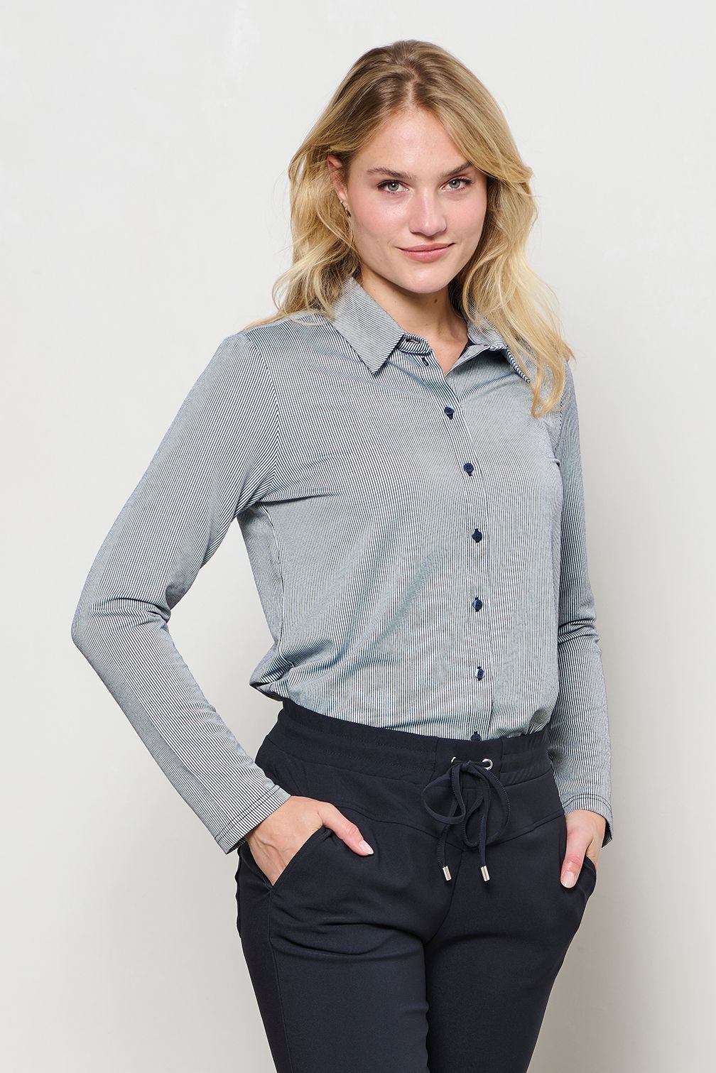 &Co Woman LOTTE STRIPE 51074 br-navy - white 2900153335074 &Co Woman LOTTE STRIPE 51074 br-navy - white 2900153335074