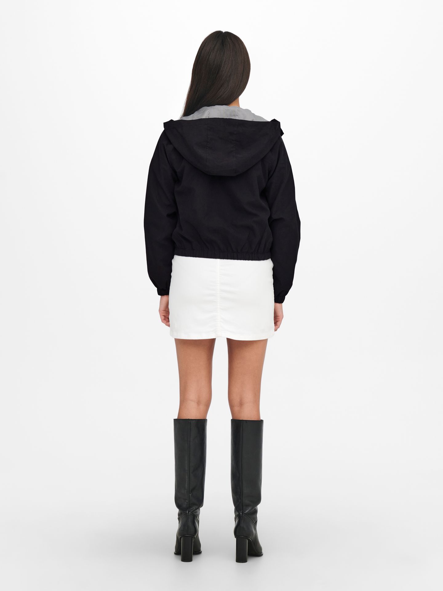 JDY JDYHAZEN SHINE JACKET OTW YFM NOOS Black/Liatris glitter 2900162621069