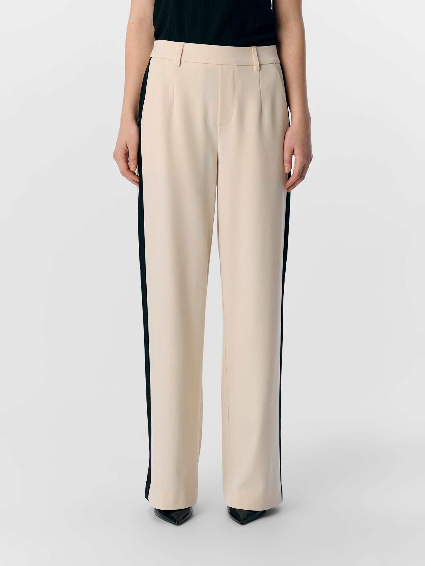 Object OBJLISA WIDE PANT AOP NOOS Sandshell/Black track col 2900154457027