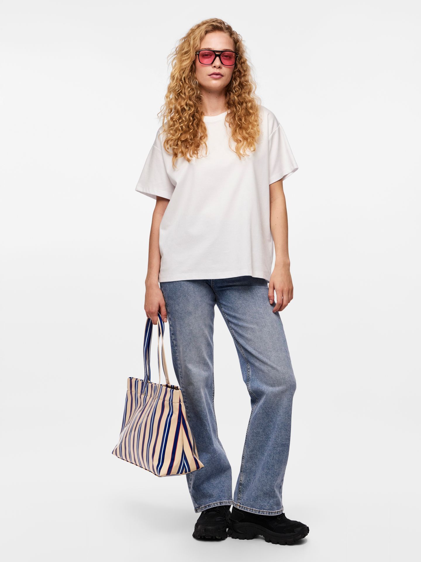 Pieces PCSKYLAR SS OVERSIZED TEE JRS NOOS Bright White 2900153525031