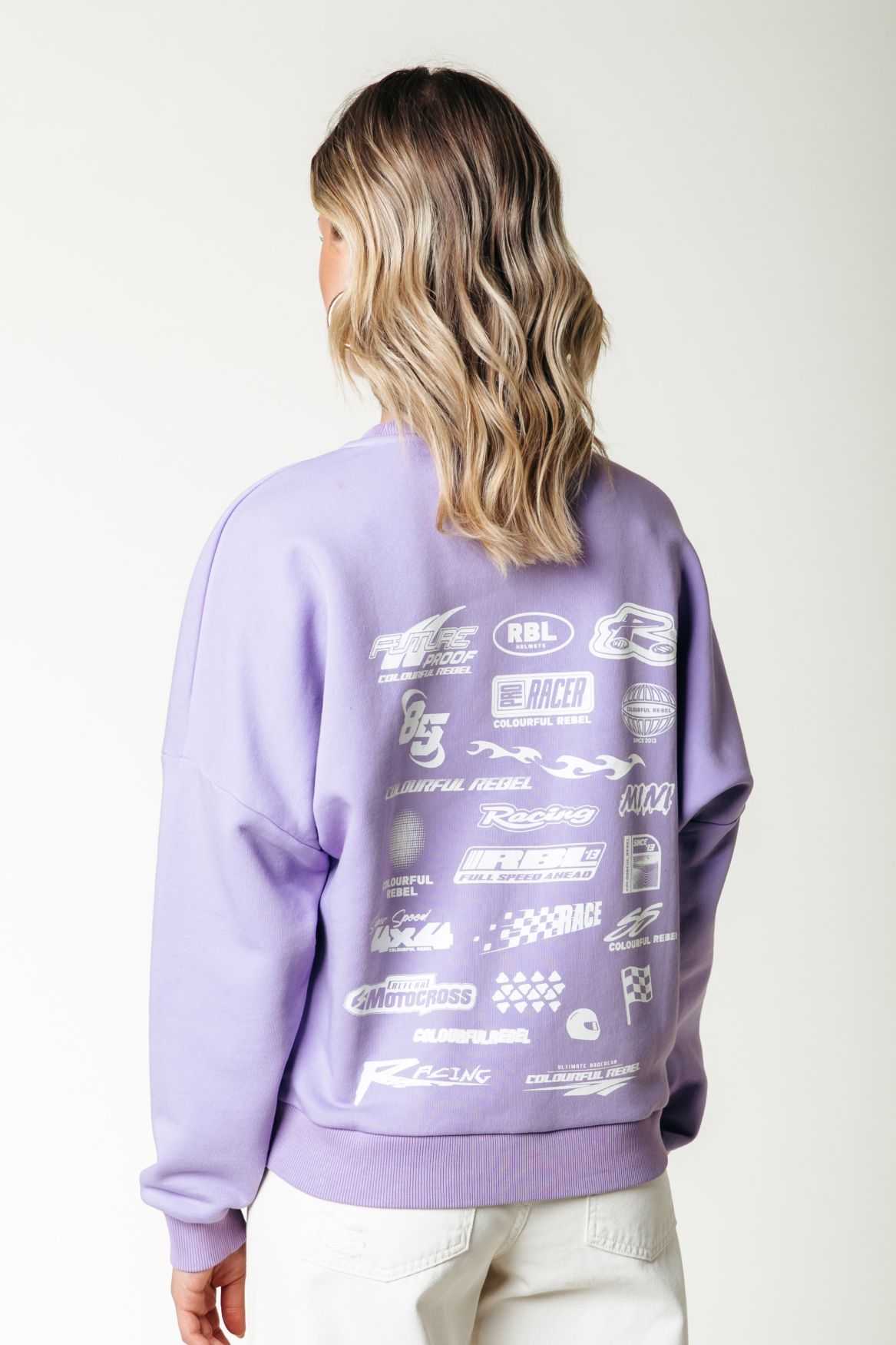 Colourful Rebel Multi Racer Logos Dropped Shoulder Sweat 622 light lilac 2900153572028