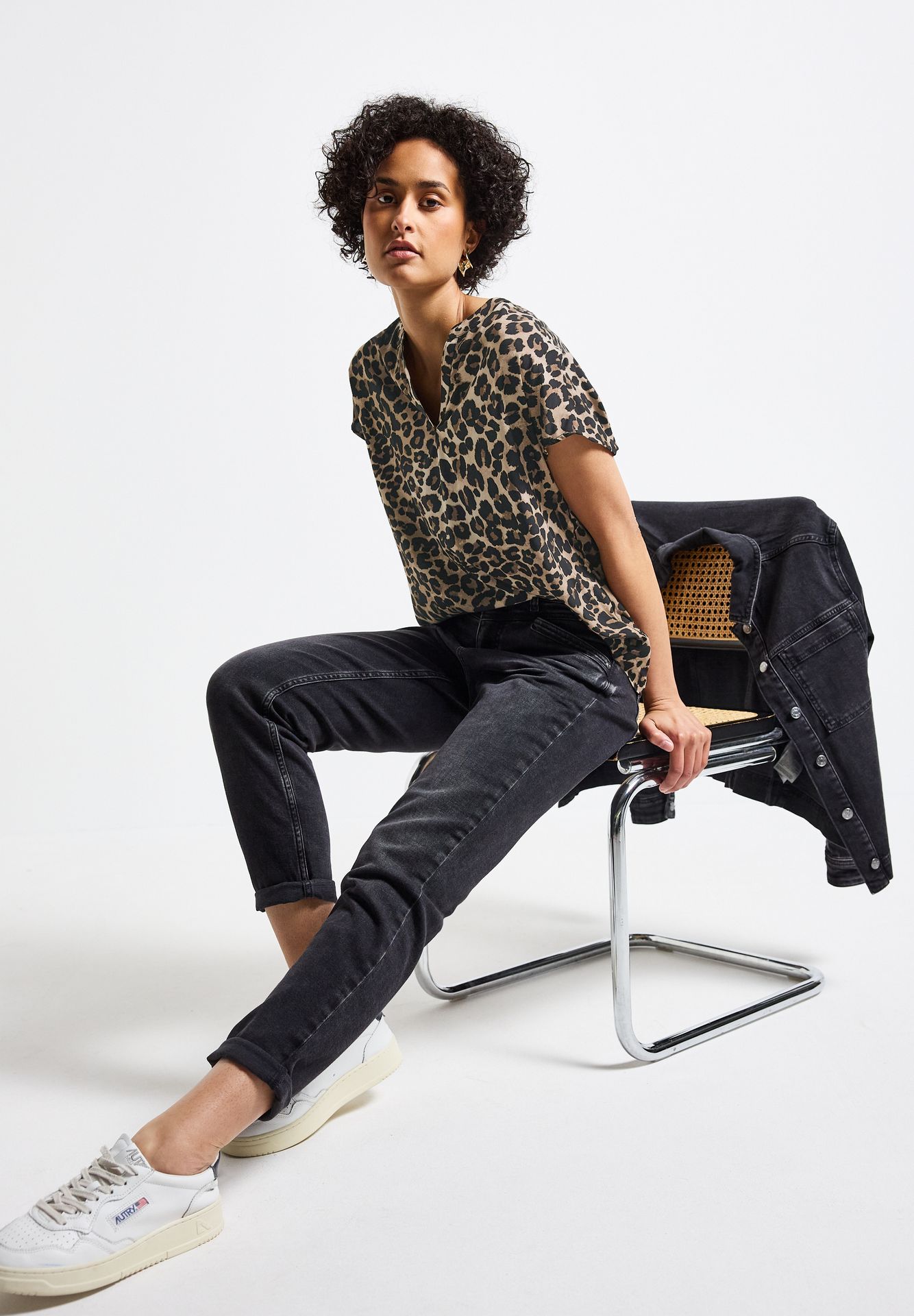 Street-One A345729 LTD QR Shirtblouse w splitn black 2900153771032