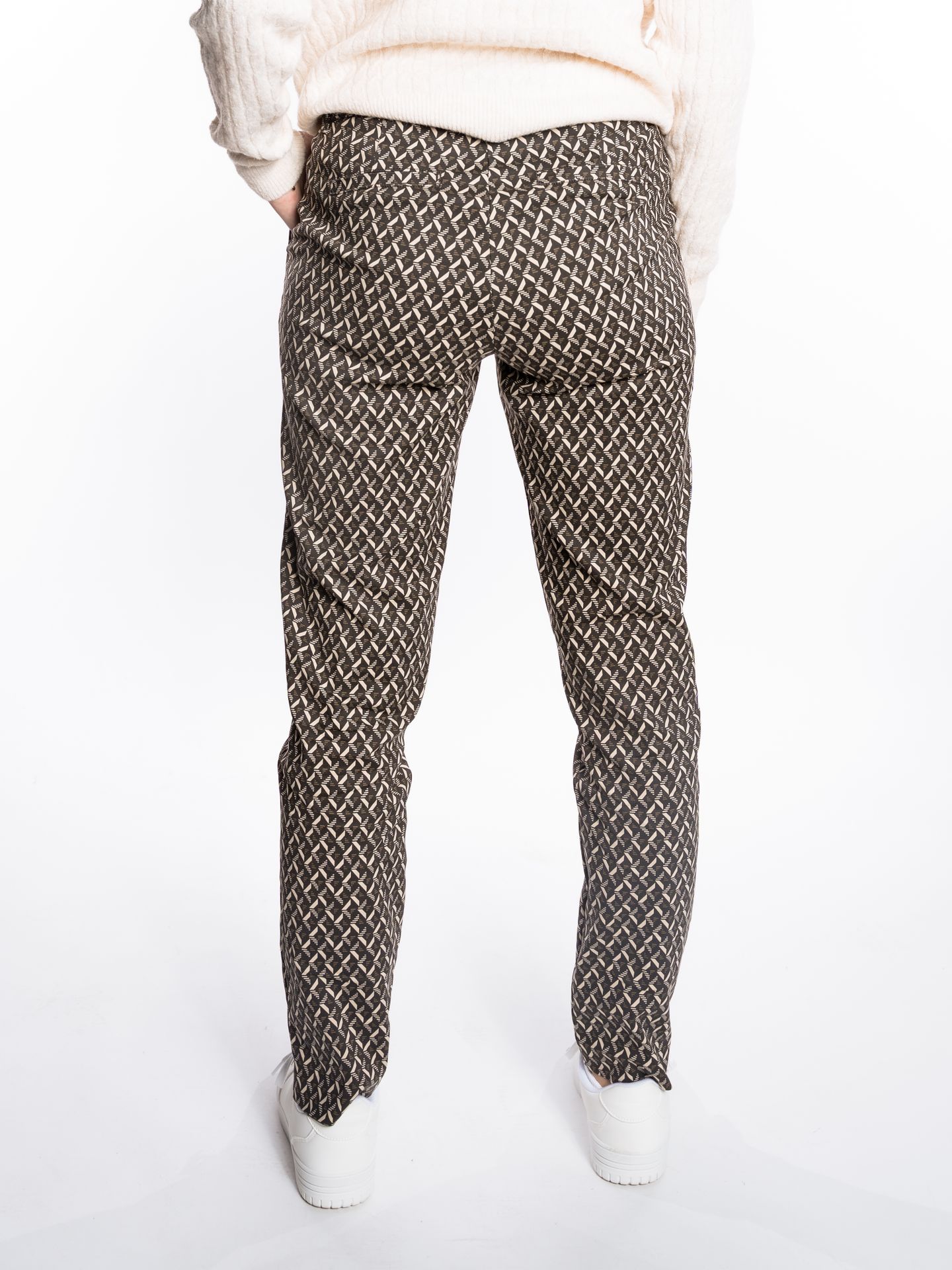 Red Button Diana Graphic Black Multi443 2900153932051