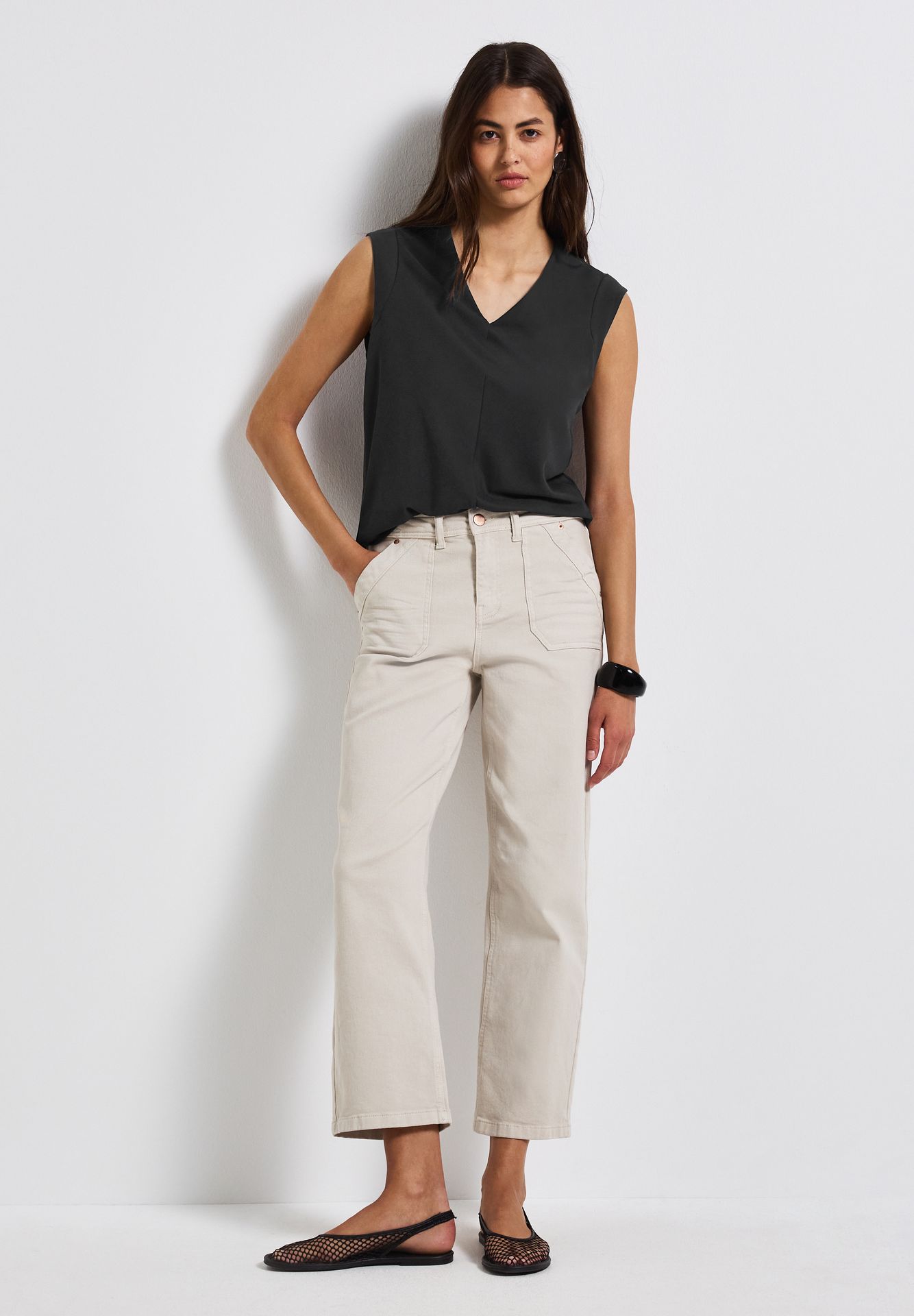 Street-One A323329 silk look structure v-neck granite grey 2900153961037