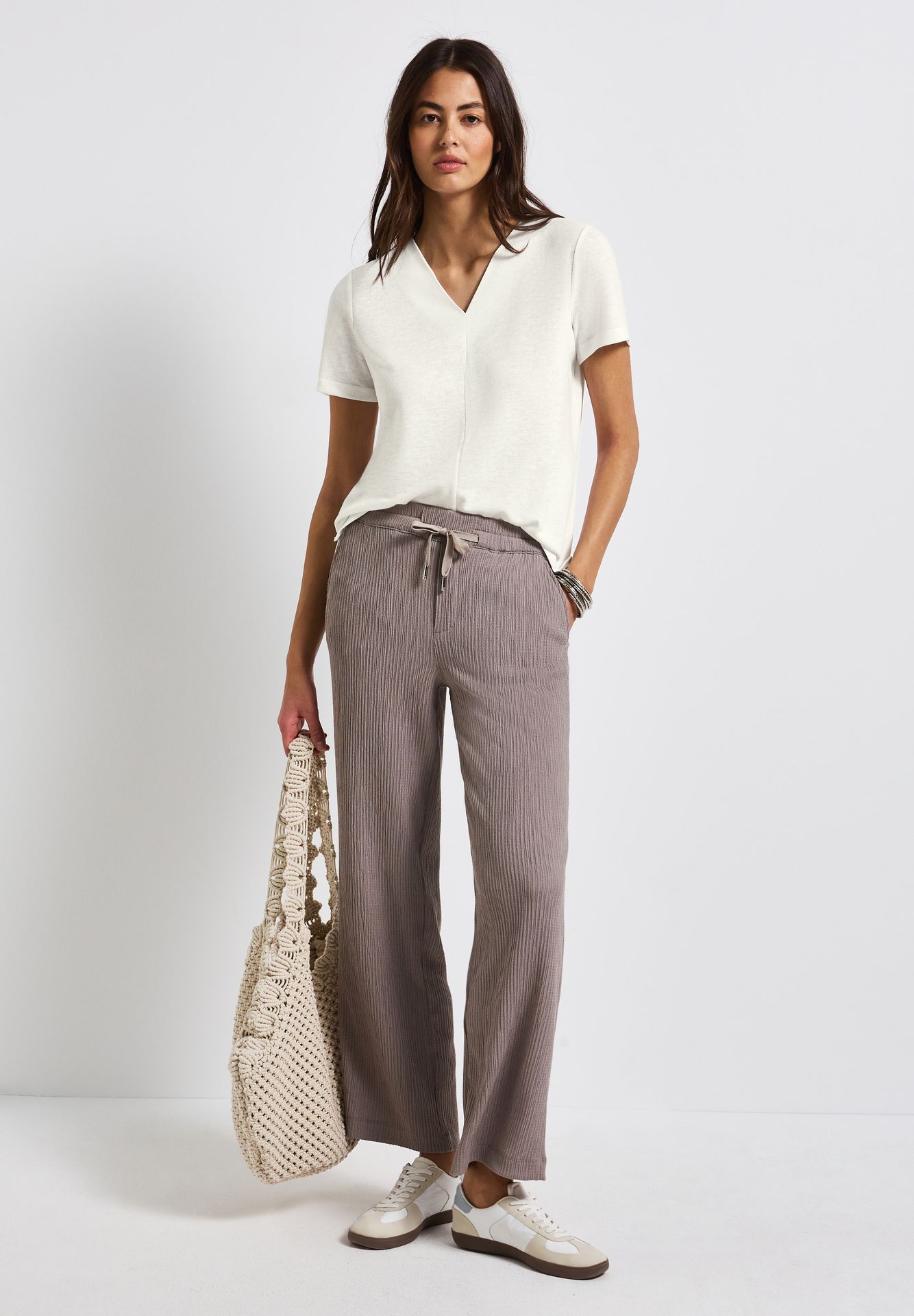 Street-One A323335 linen look v-neck shirt off white 2900153973047