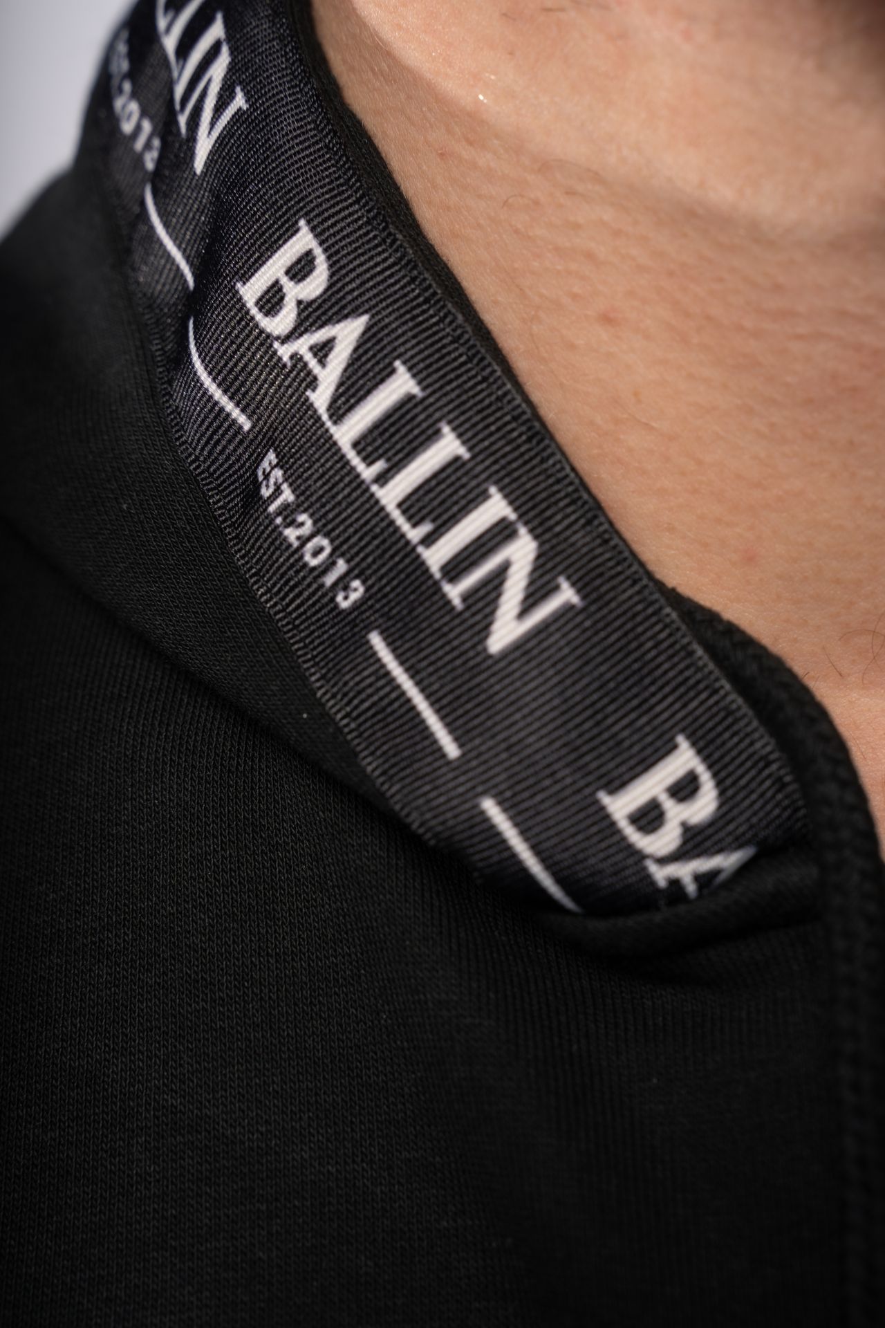 Ballin 2512 Vest Zwart 2900154156081