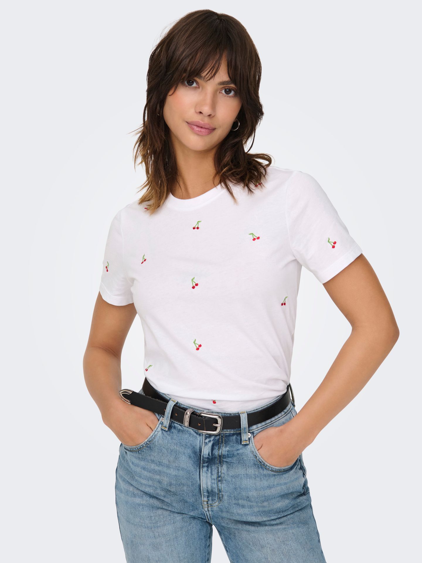 Only ONLKETTY LIFE S/S O-NECK TOP JRS NO Bright White/Cherries 2900154212053