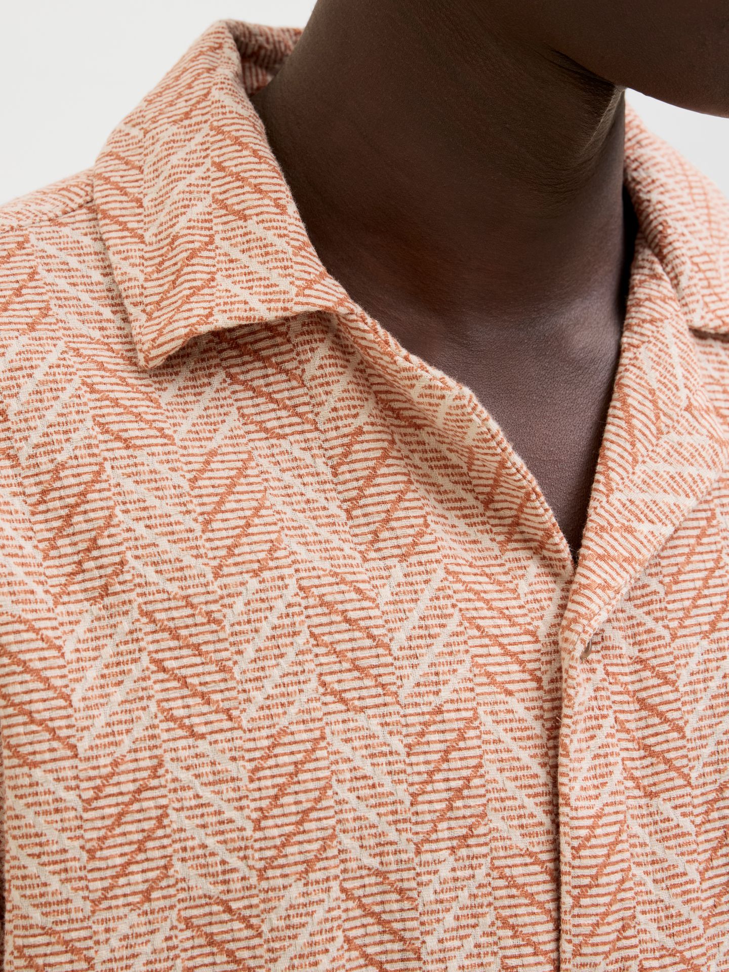 Jack & Jones JPRBLUVINCENT PRINT RESORT S/S SHIR Bombay Brown/RELAXED FIT 2900155226035