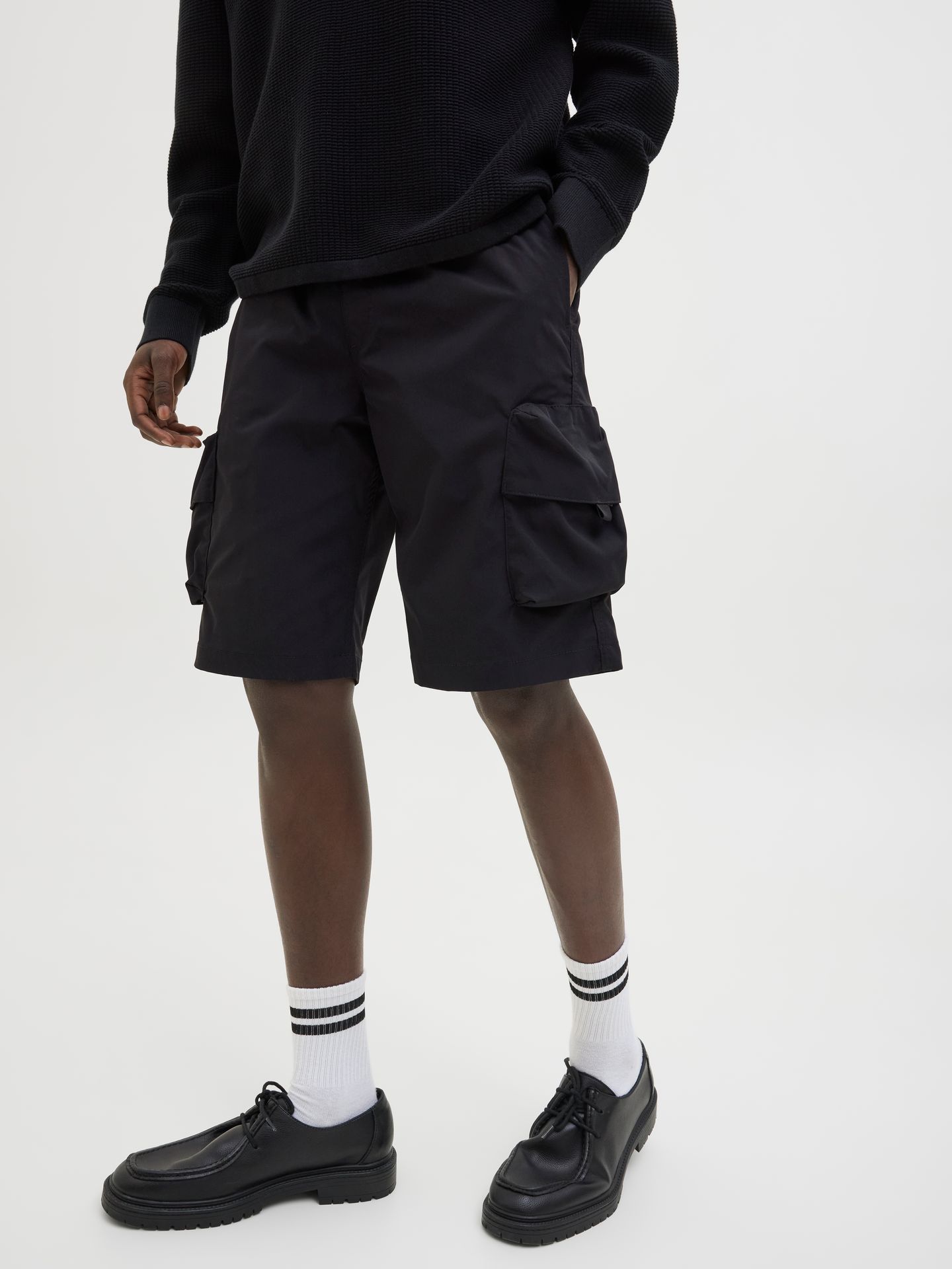 Jack & Jones JPSTCOLE HART TECH CARGO SHORTS MID Black 2900154381018