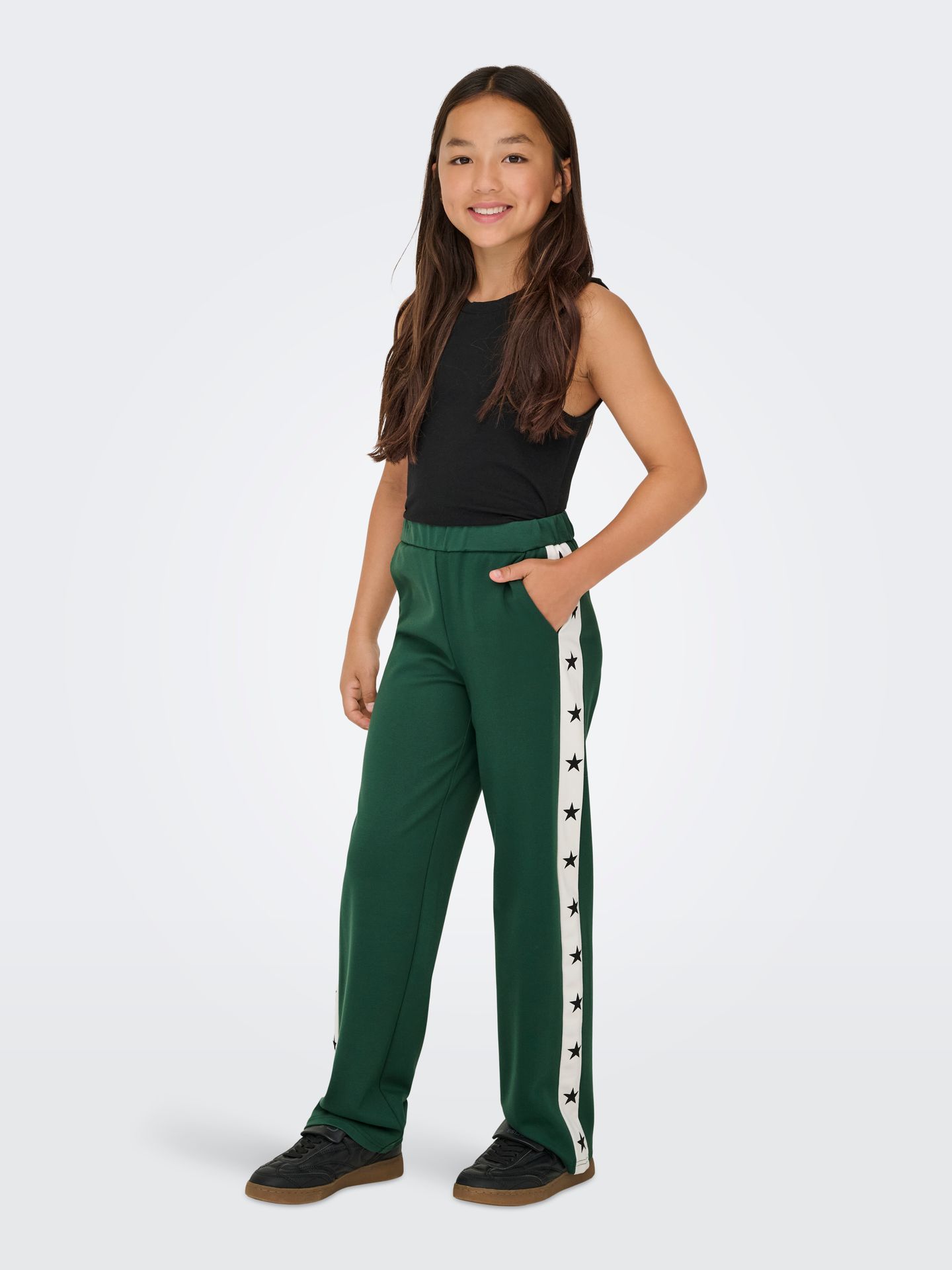 Kids Only KOGPOPTRASH LIFE ICON WIDE PANT CS Pineneedle/White Panel/Black Stars 2900158430026