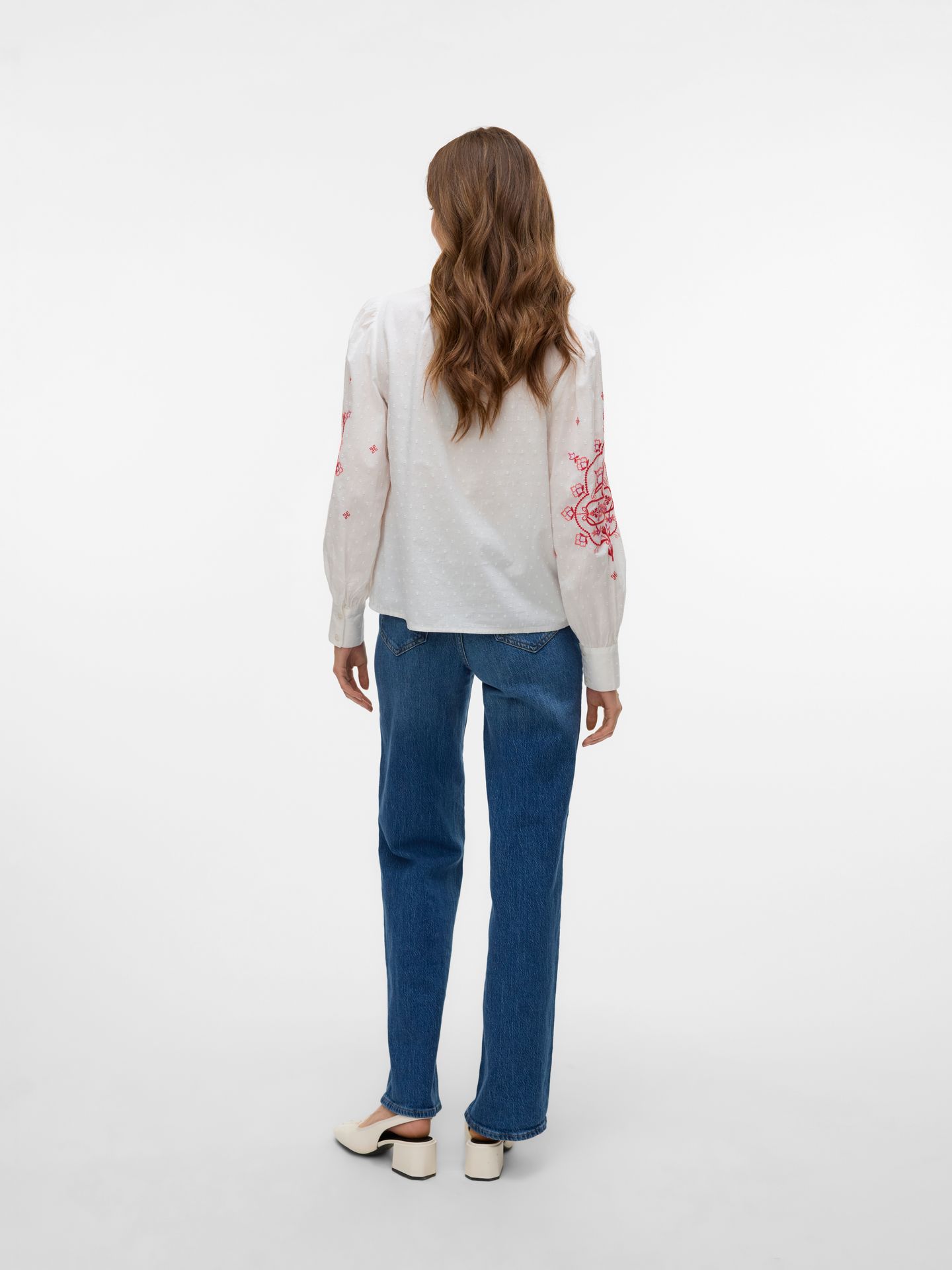 Vero Moda VMHIBA LS TOP WVN SPE Snow White/Carbaret Embroidery 2900154647022