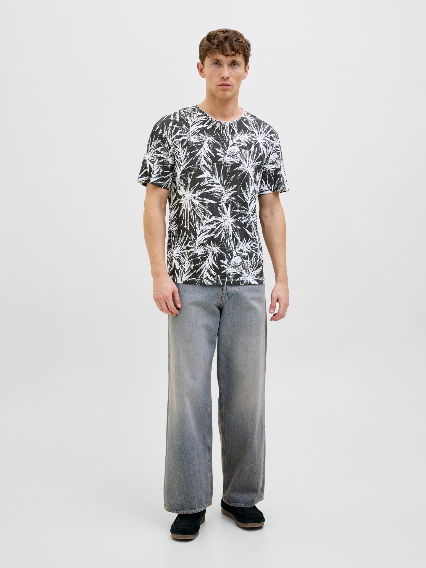 Jack & Jones JJEBRYAN AOP TEE S/S O-NECK SN Black 2900154697034