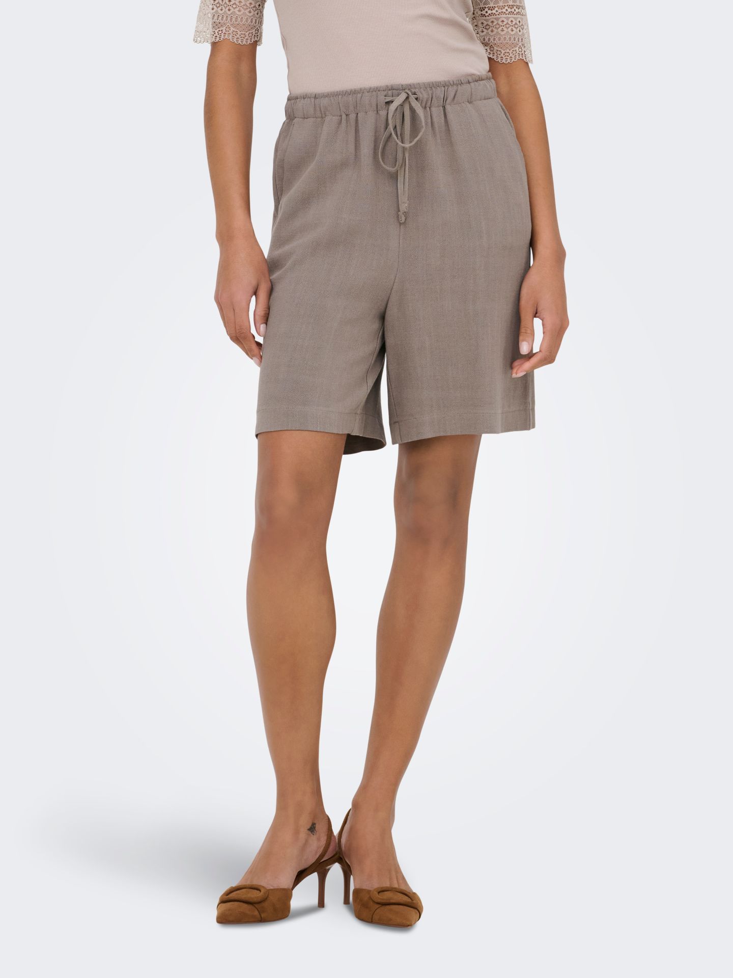 Only ONLSIESTA MW PULL-UP LIN BL SHORTS Walnut 2900166153016