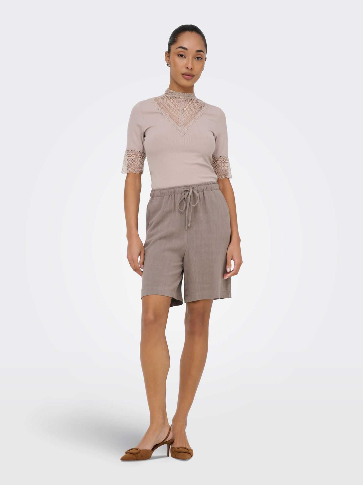 Only ONLSIESTA MW PULL-UP LIN BL SHORTS Walnut 2900166153016