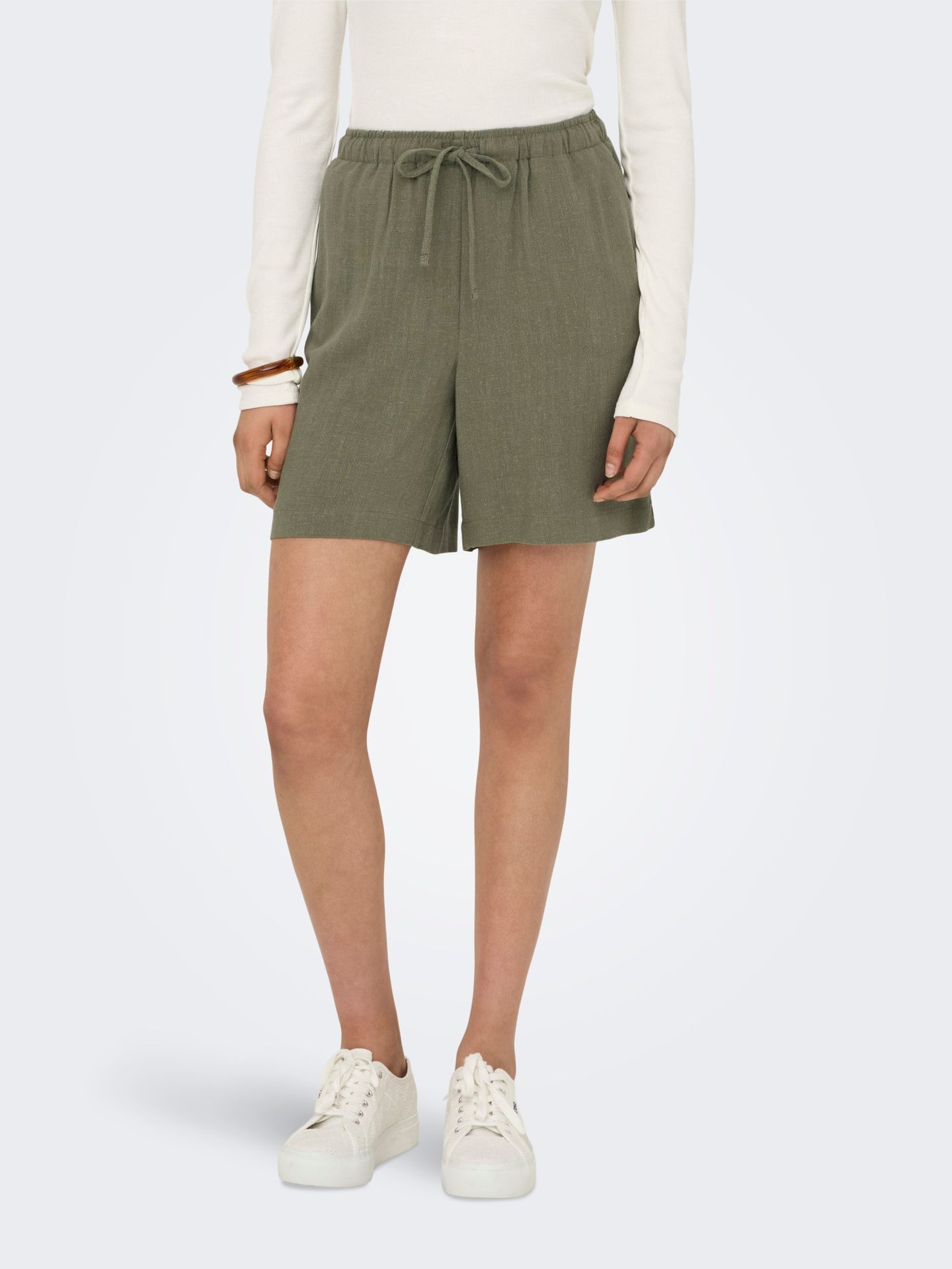 Only ONLSIESTA MW PULL-UP LIN BL SHORTS Deep Lichen Green 2900155892018