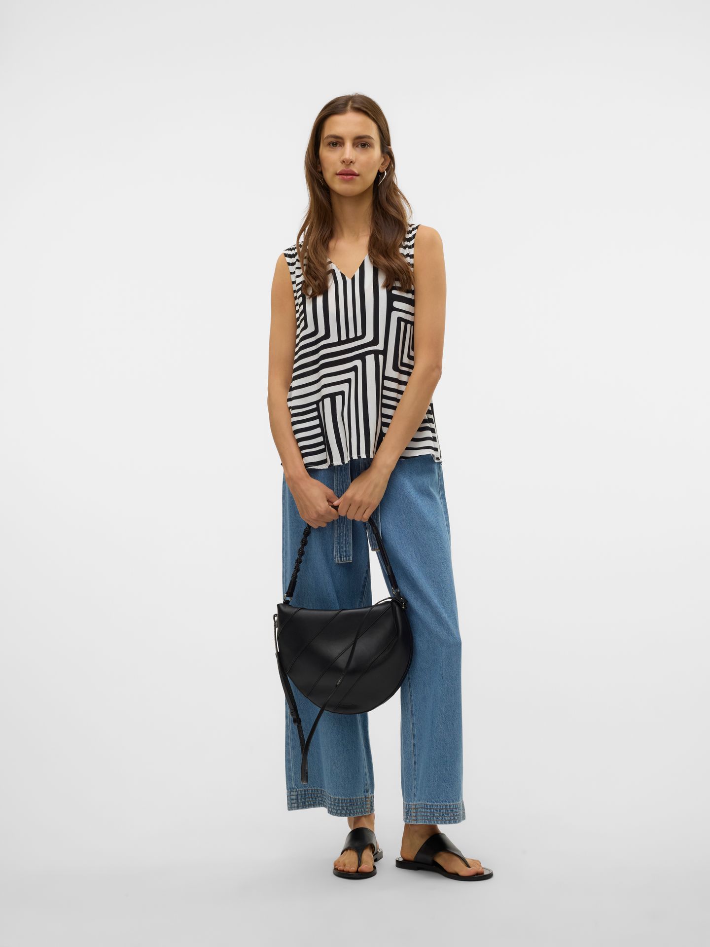 Vero Moda VMEASY JOY S/L V-NECK TOP WVN GA Black/Pernille 2900154962057