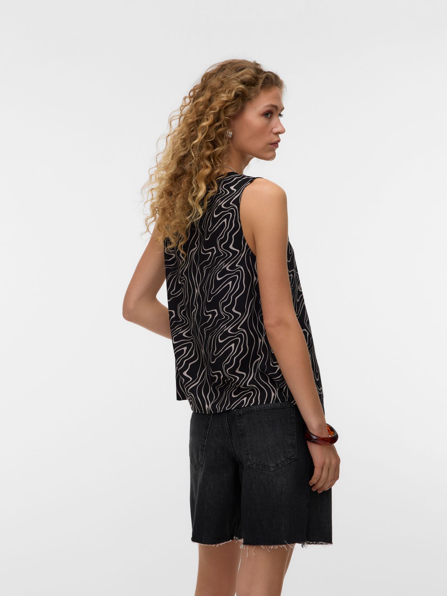 Vero Moda VMEASY JOY S/L V-NECK TOP WVN GA Black/Dana 2900166158035