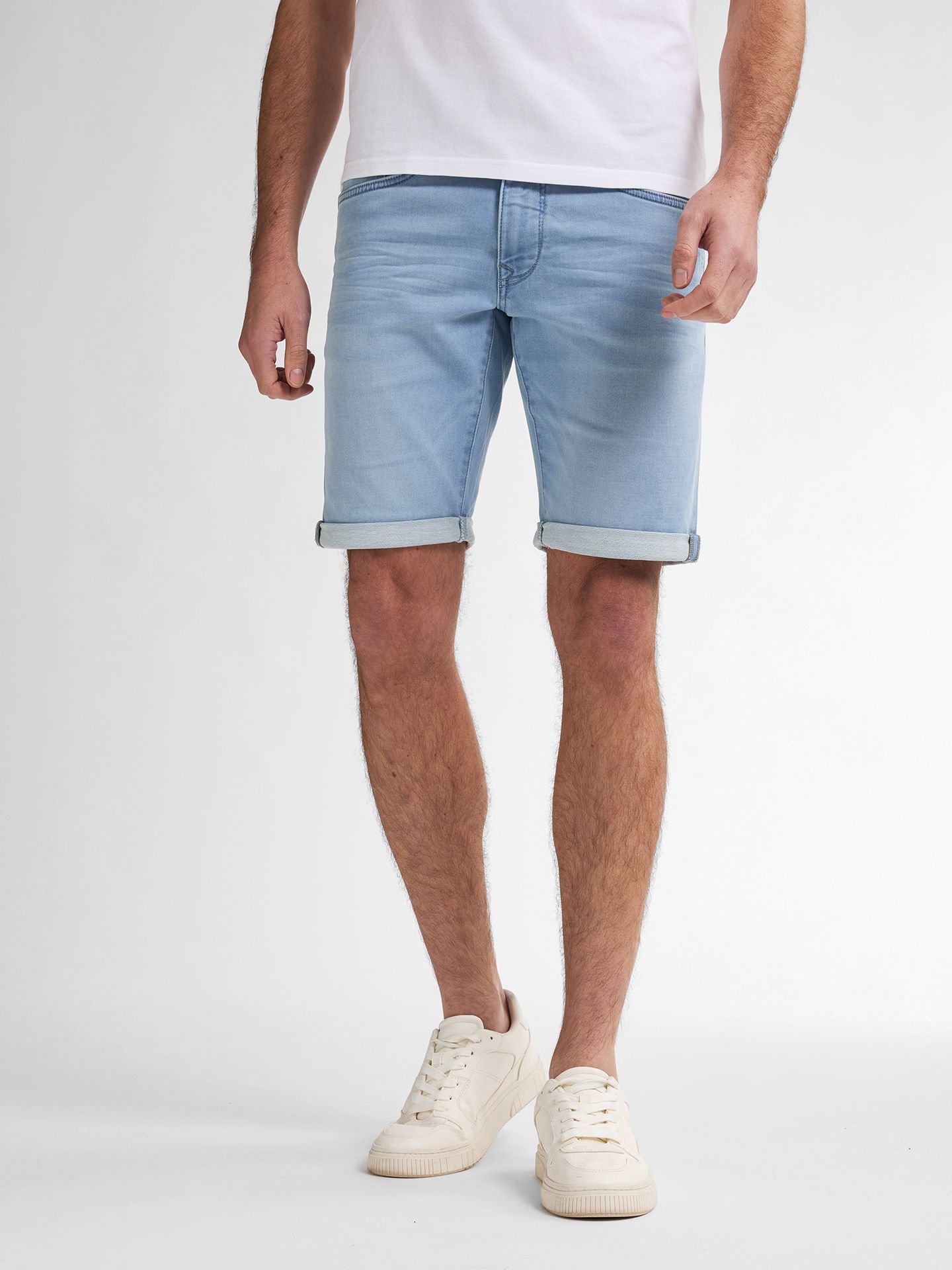 Petrol Industries Men Shorts Denim 5700 bleached 00112572-EKA26002700000156