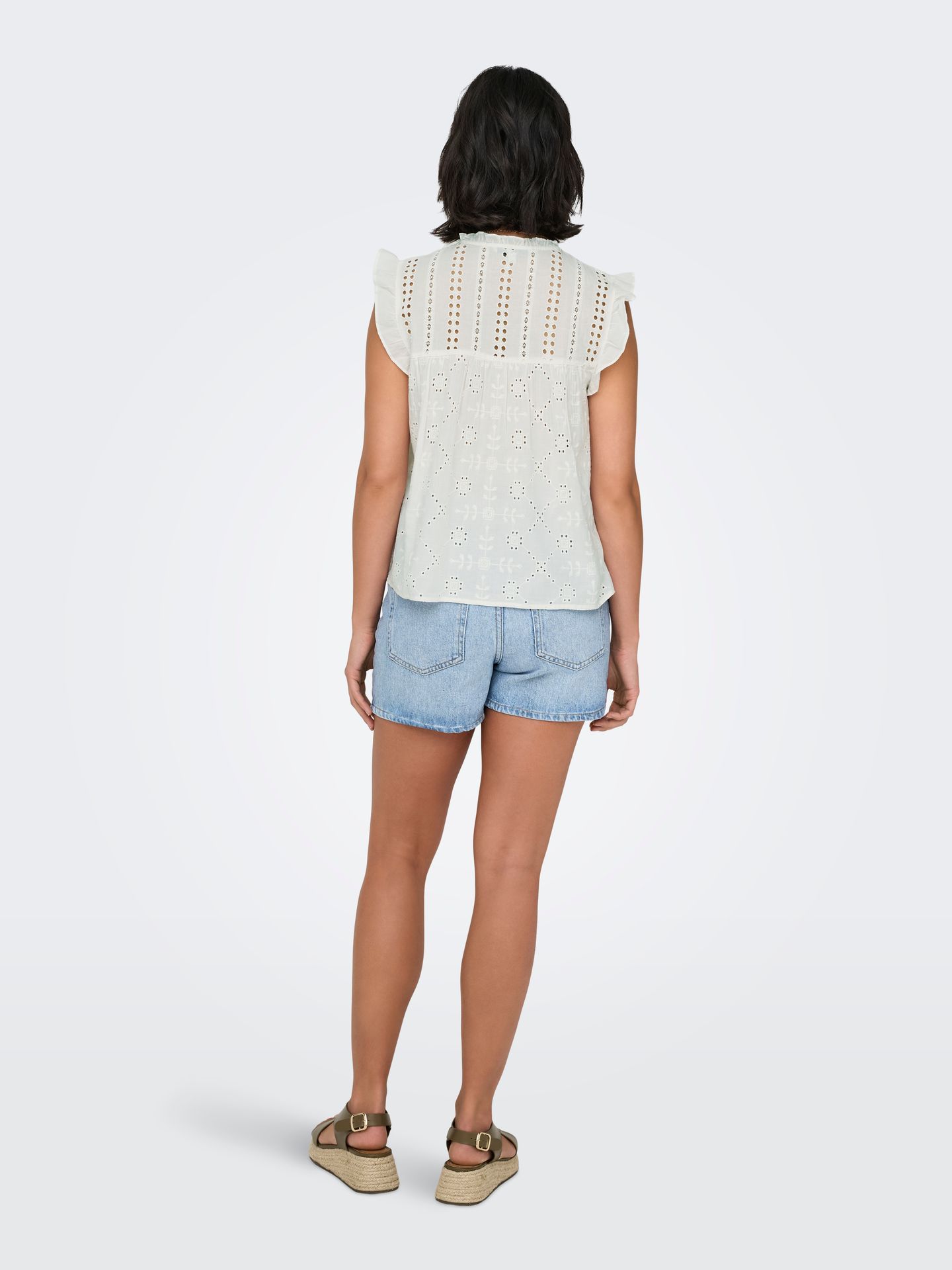 Only ONLREVA LIFE S/L EMB TOP WVN NOOS Cloud Dancer 2900155860055