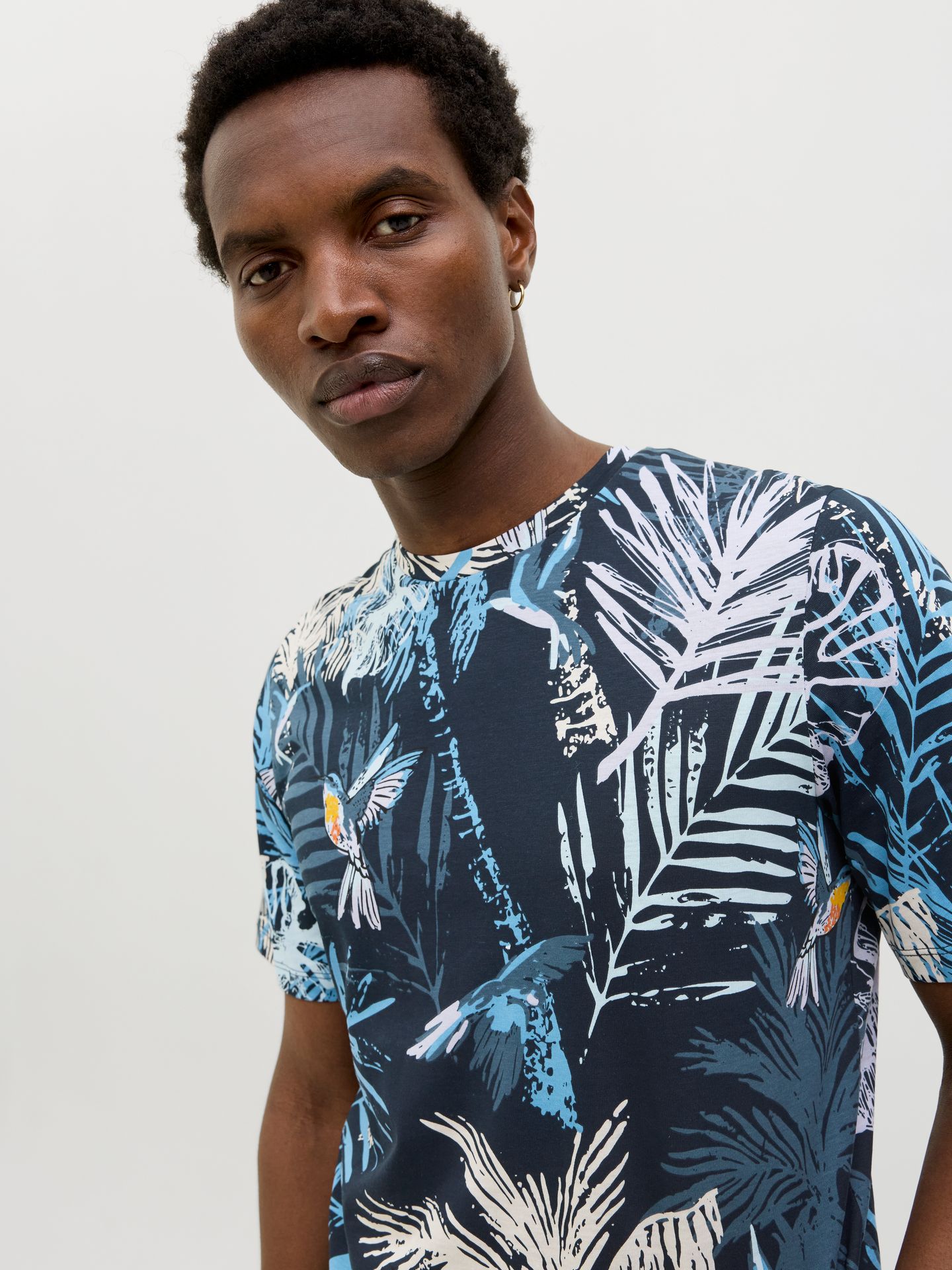 Jack & Jones JJHAWAII AOP TEE SS CREW NECK Sky Captain 2900155825030