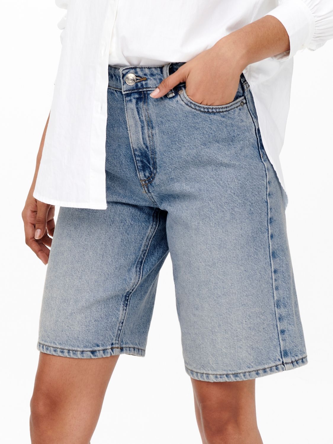 Only ONLSONNY HW WIDE DNM SHORTS NOOS Light Blue Denim 2900155986038